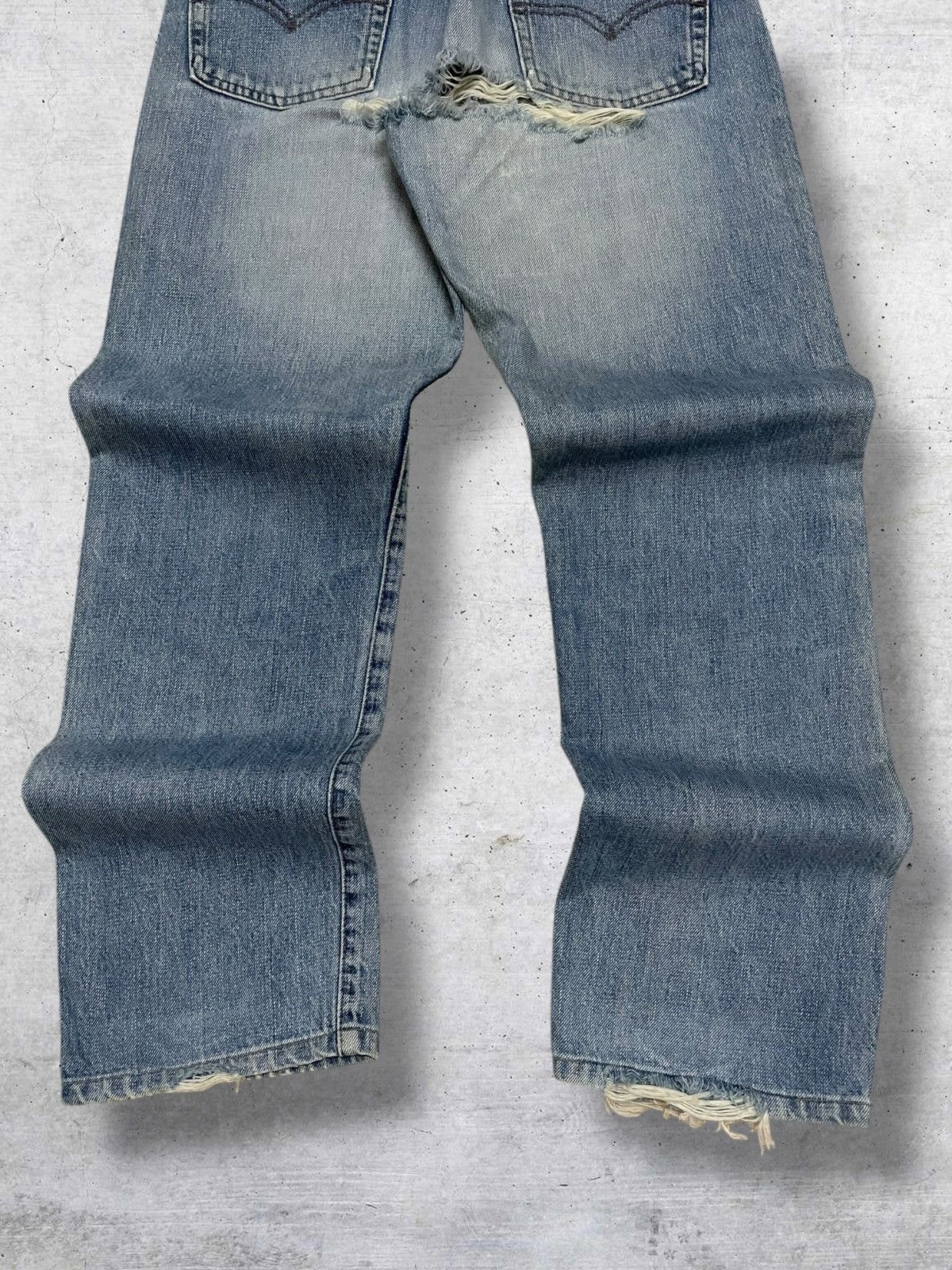 Levi's Vintage Clothing VINTAGE 502 LEVIS 1990S OG DESIGNER DISTRESSED RUGGED DENIM Size US 30 / EU 46 - 11 Thumbnail