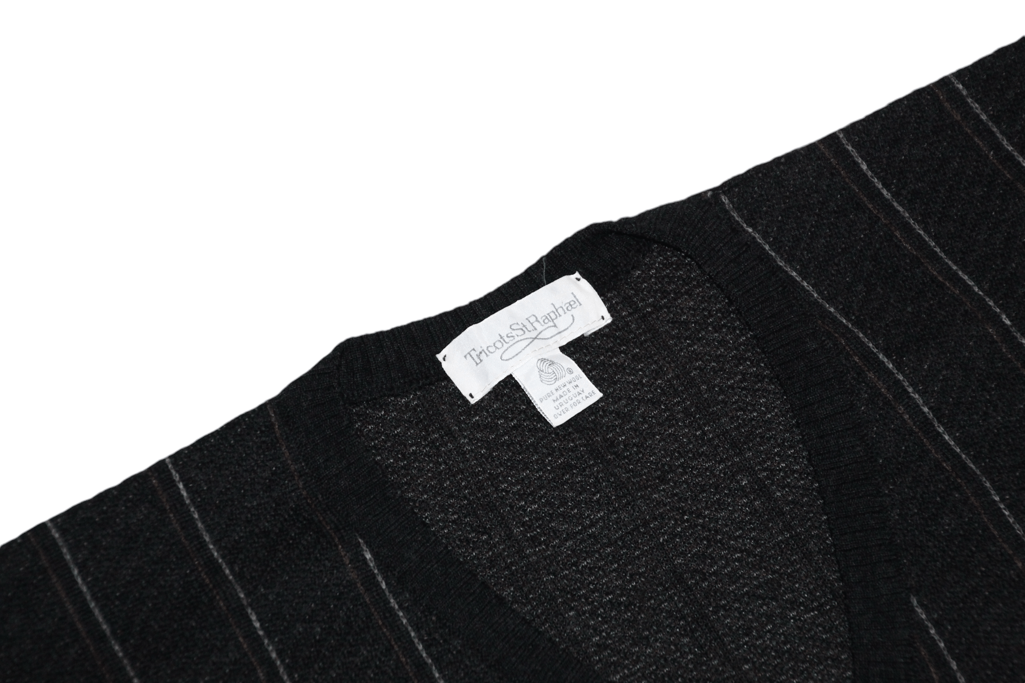Tricots St. Raphael Tricots St. Raphael Pure New Wool V-neck Cable Knit Sweater Size US L / EU 52-54 / 3 - 3 Thumbnail
