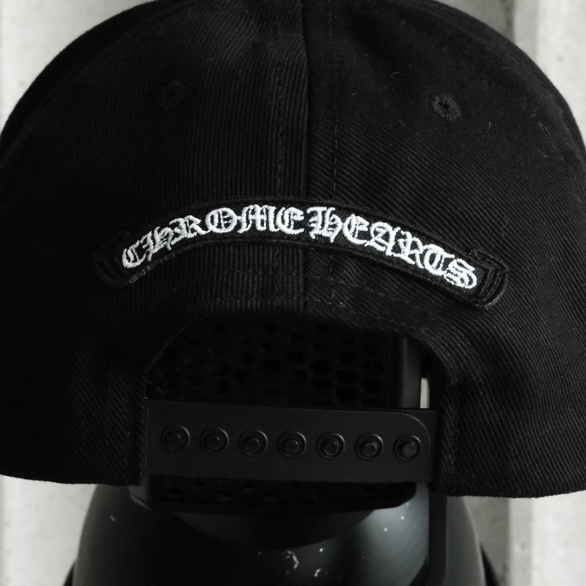 Chrome Hearts CHROME HEARTS BASEBALL CAP - VERTICAL LOGO DENIM Size ONE SIZE - 7 Thumbnail