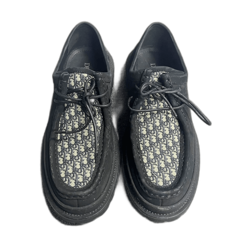 Dior's Latest Black Leather Comfortable and Versatile Casual Shoes (Same style sold at 8600 by others)