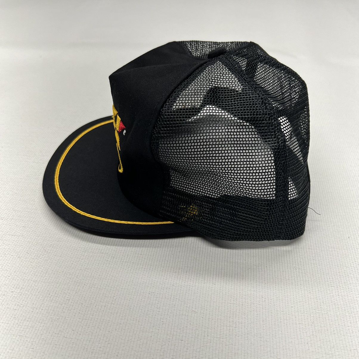 Vintage VTG Slick Trucker Hat Black Snap Back Machine Engine Truck Size ONE SIZE - 4 Thumbnail
