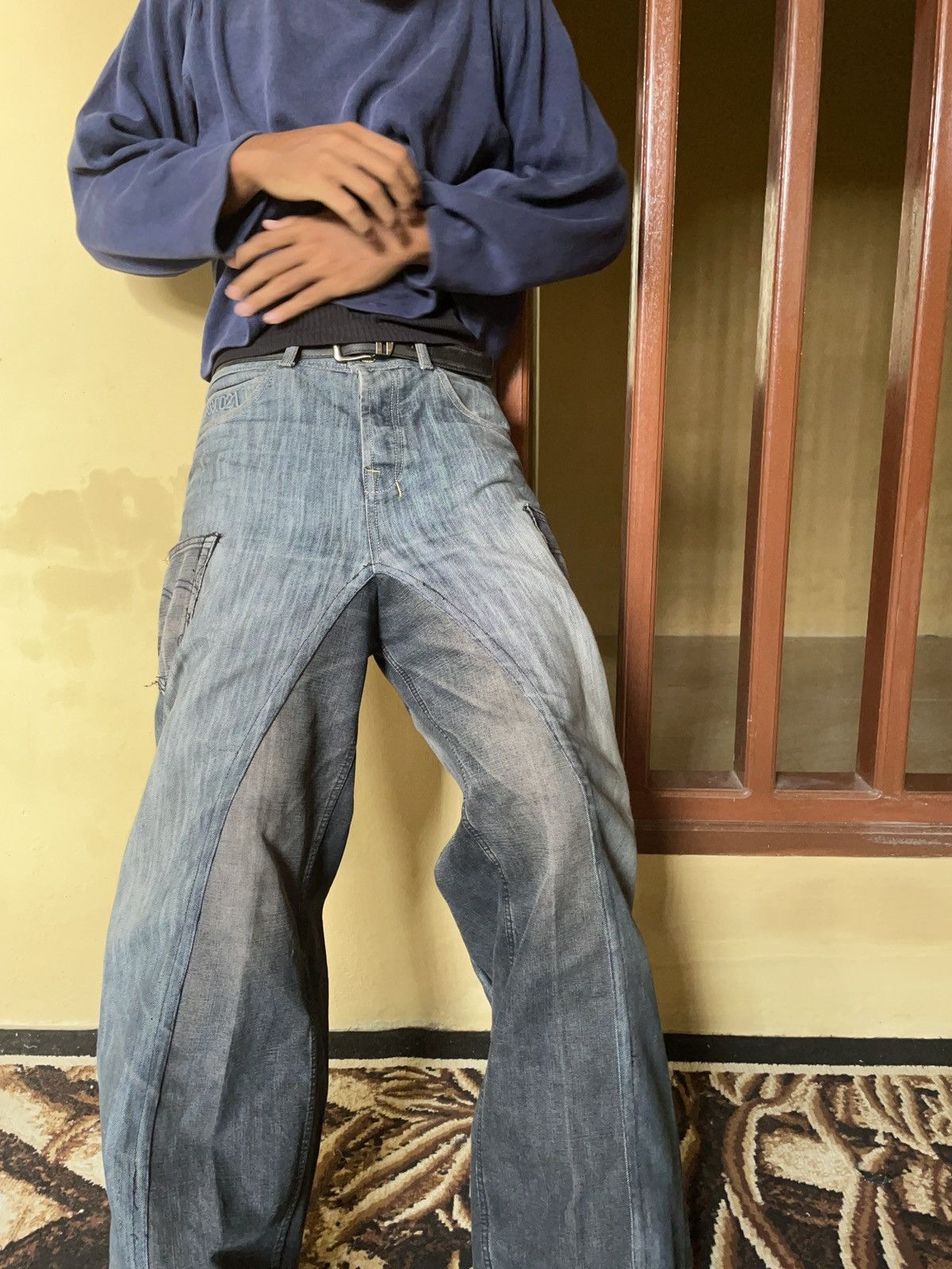 Vintage Baggy reworked extra pocket jeans Size US 33 - 6 Thumbnail