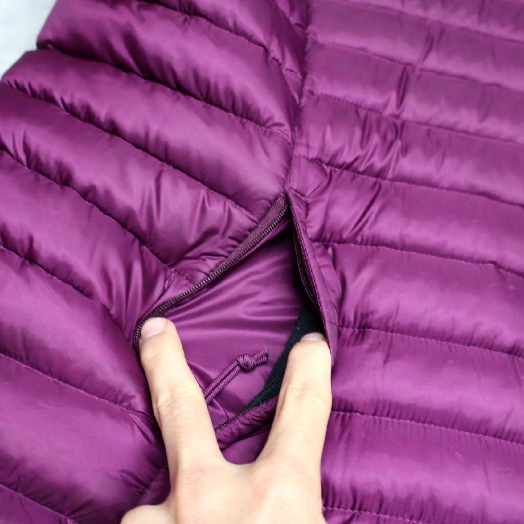 Vintage VINTAGE Cabela's Down Vest Womens 2XL Purple Quilted Puffer Lightweight Insulated Warm Size XXL / US 16-18 / IT 52-54 - 7 Thumbnail