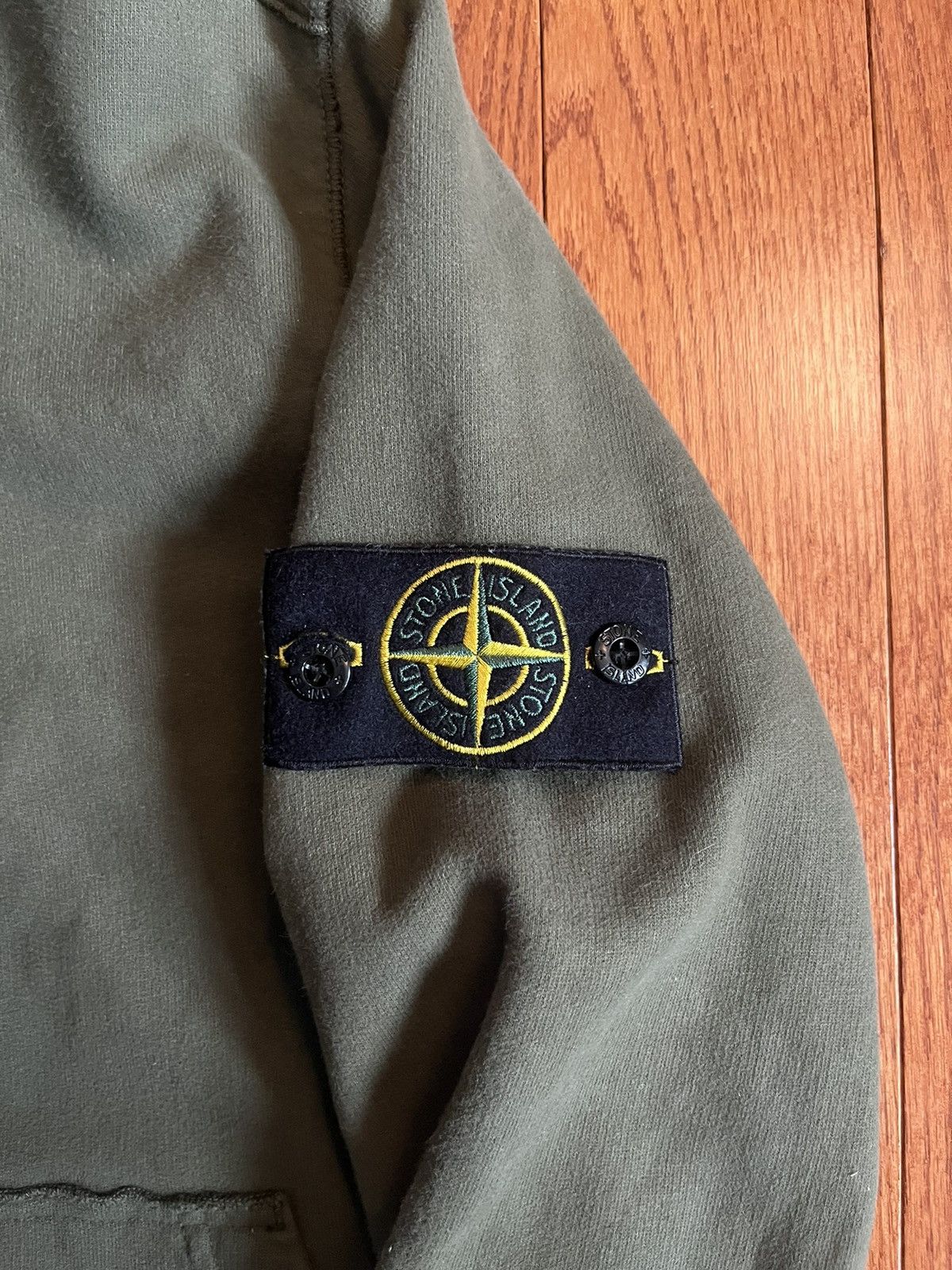 Stone Island Stone Island Patch Logo Hoodie Green Designer Massimo Osti Size US M / EU 48-50 / 2 - 3 Thumbnail