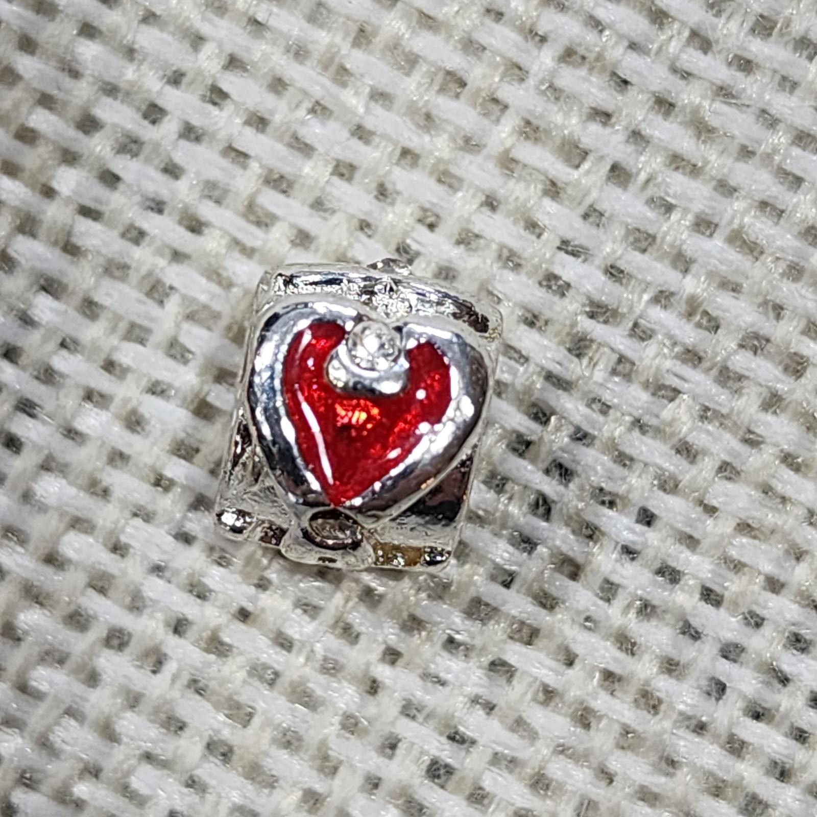 The Unbranded Brand Silver Tone Charm Bead with Red Heart Enamel Size ONE SIZE - 3 Thumbnail