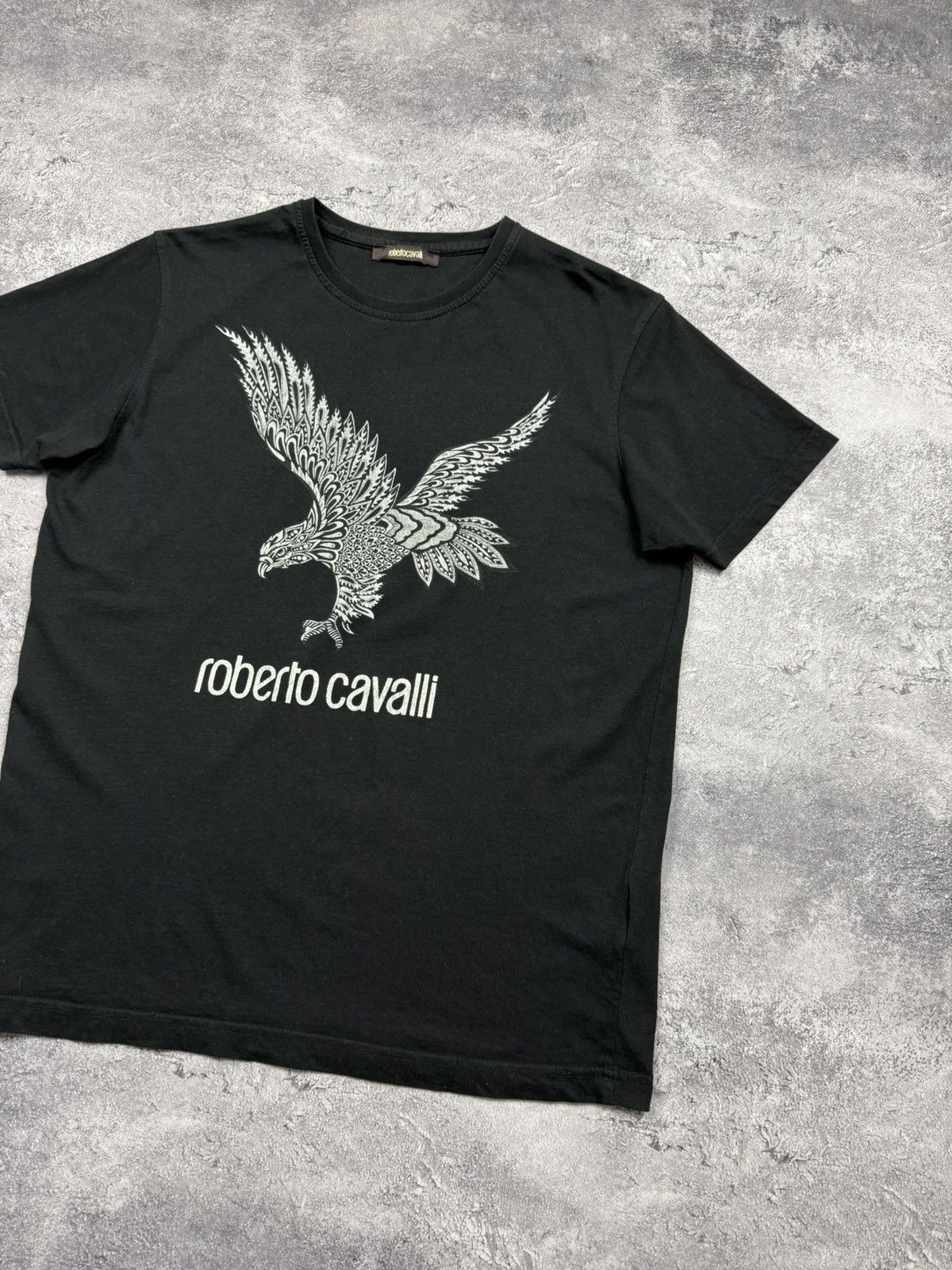 Roberto Cavalli Vintage Roberto Cavalli Eagle Big Logo T-Shirt Y2K Rare Tee Size US M / EU 48-50 / 2 - 4 Thumbnail