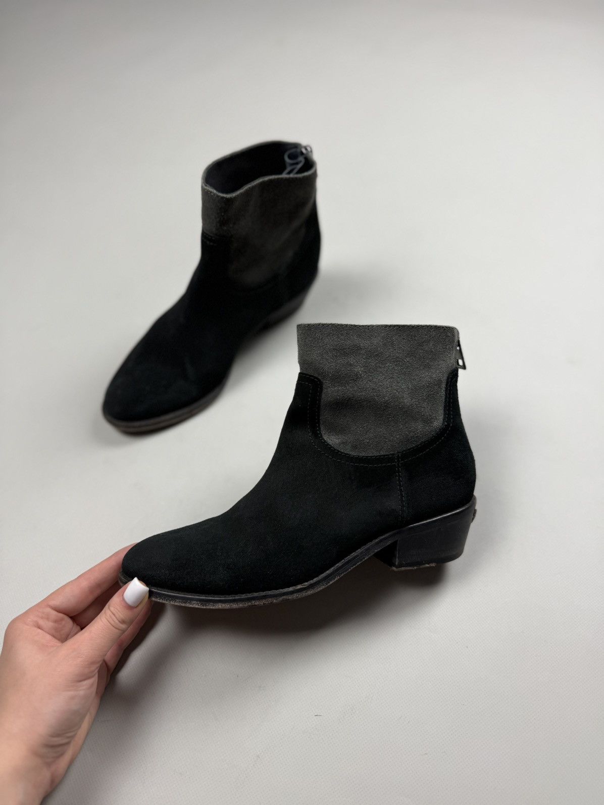 Zadig & Voltaire Zadig & Voltaire Ladies Suede Ankle Zip Biker Boots Shoes Size US 7 / IT 37 - 14 Thumbnail