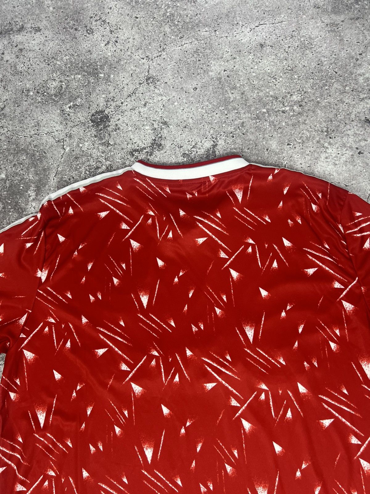 Vintage Liverpool Candy Football Shirt Soccer Jersey Size US XL / EU 56 / 4 - 15 Thumbnail