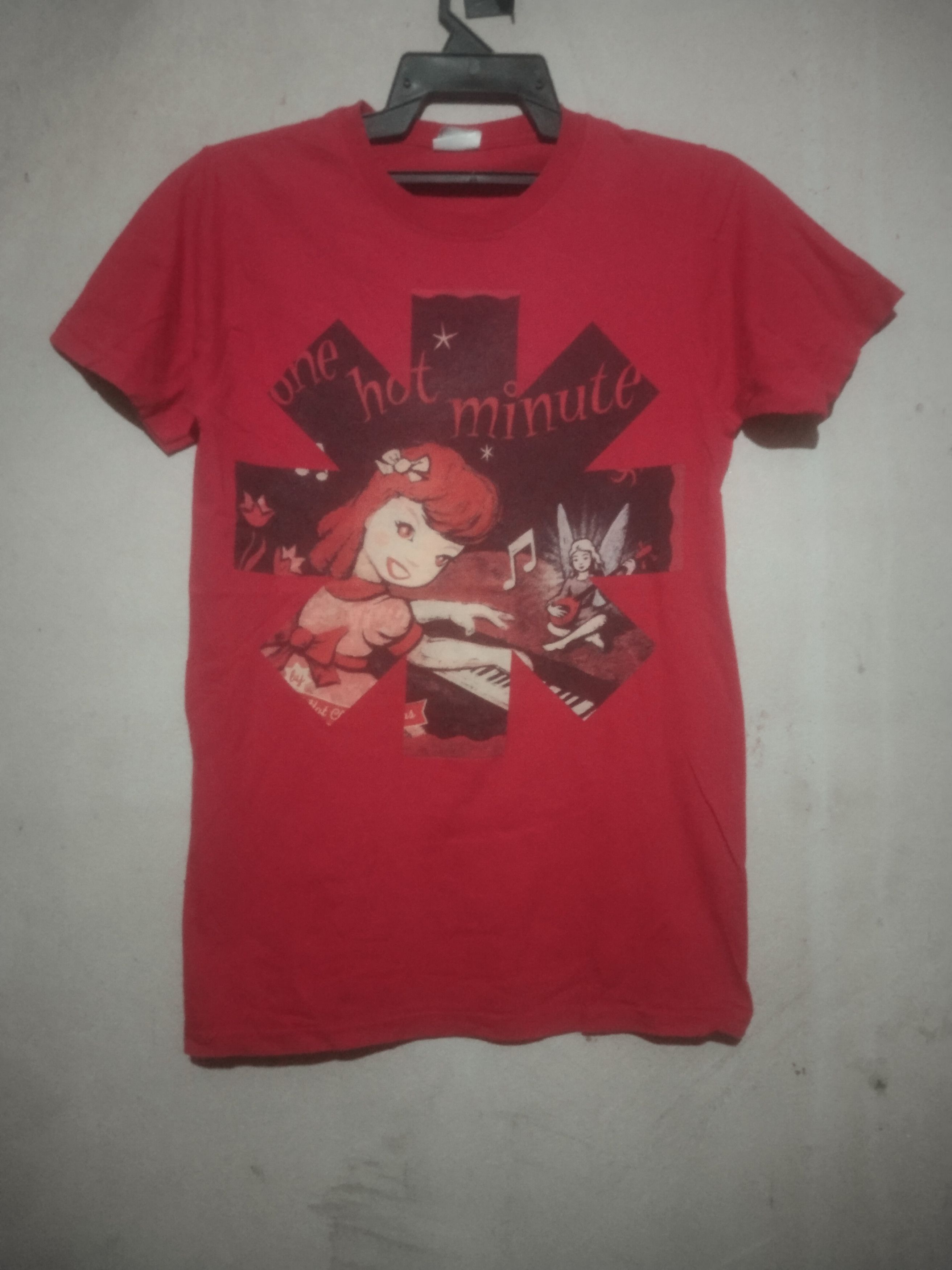 Band Tees Red Hot Chili Peppers One Hot Minute Red T Shirt Size US S / EU 44-46 / 1 - 1 Thumbnail