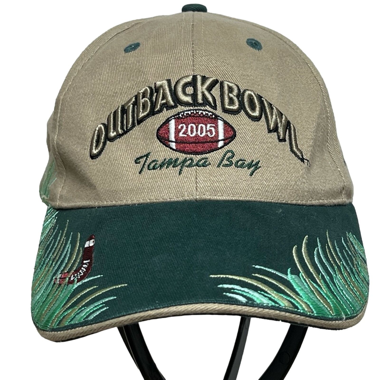 Vintage VINTAGE OUTBACK BOWL GEORGIA VS. WISCONSIN NCAA HAT CAP NWT Size ONE SIZE - 1 Thumbnail