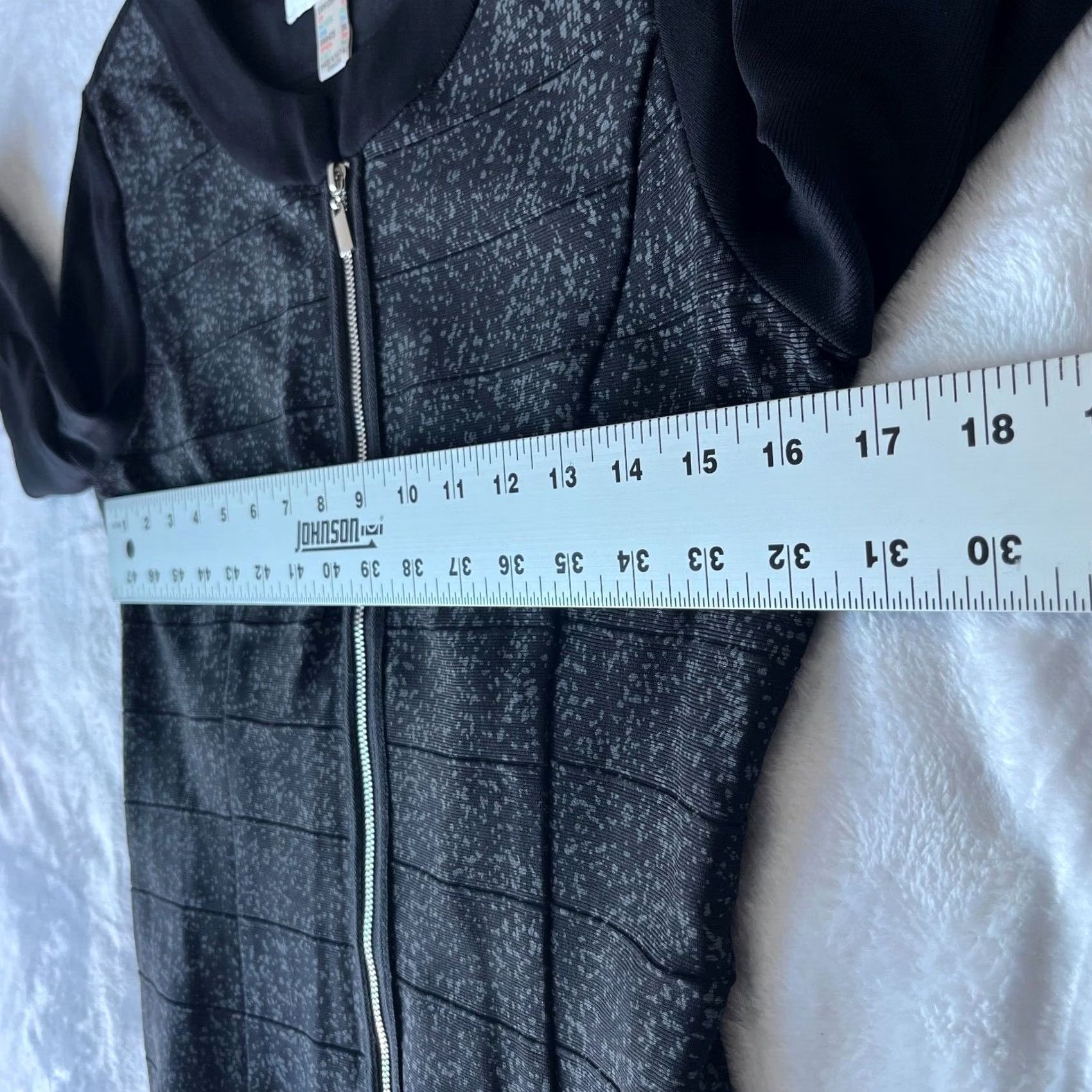Joseph Ribkoff Joseph Ribkoff Womens Size 6 Zip Front Long Sleeve Jacket Black Colorblock Lightweight Knit Short Jacket Size M / US 6-8 / IT 42-44 - 7 Thumbnail