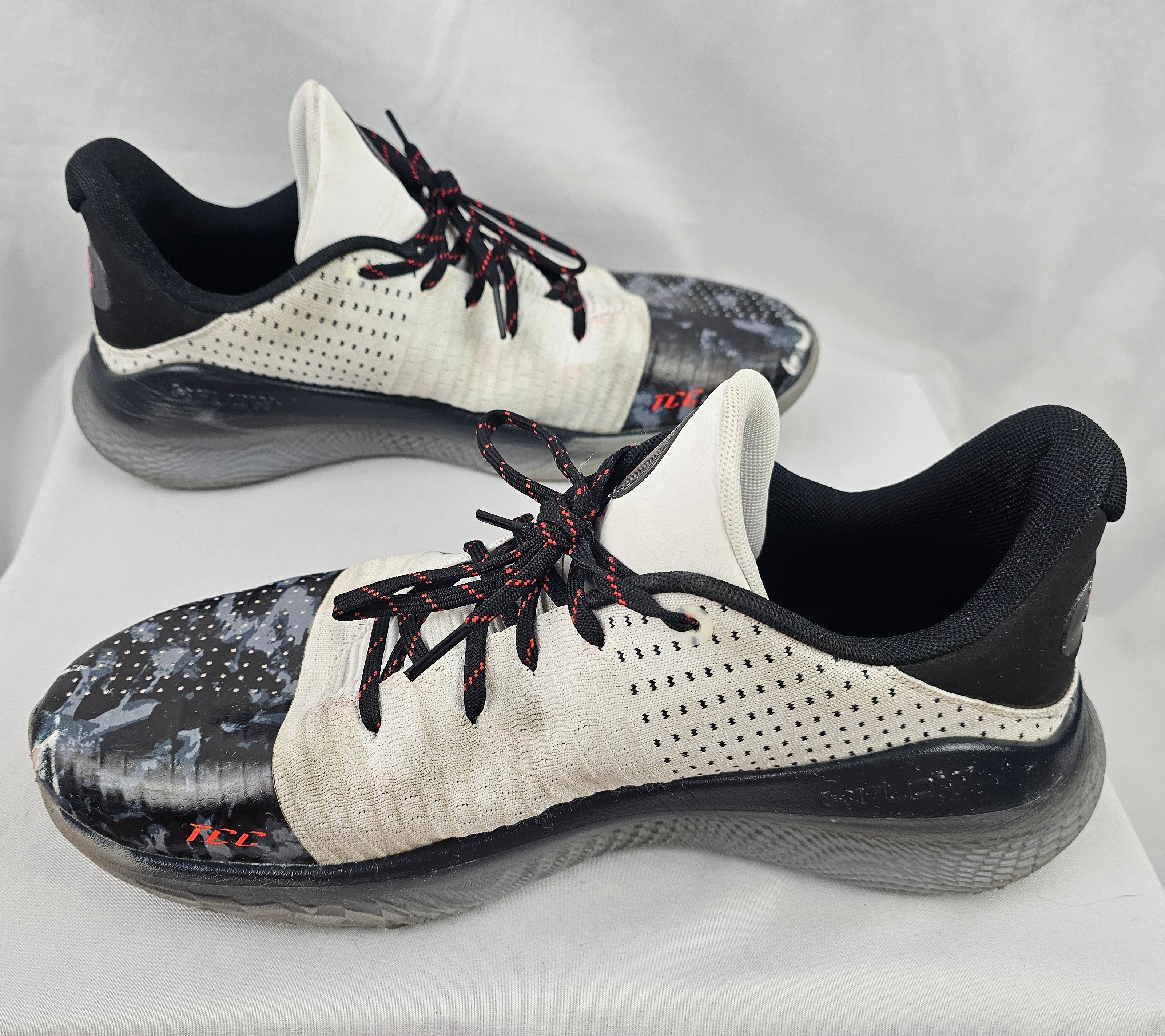 Under Armour Under Armour Curry 4 Low Flotro Black White Red Basketball Size US 13 / EU 46 - 3 Thumbnail