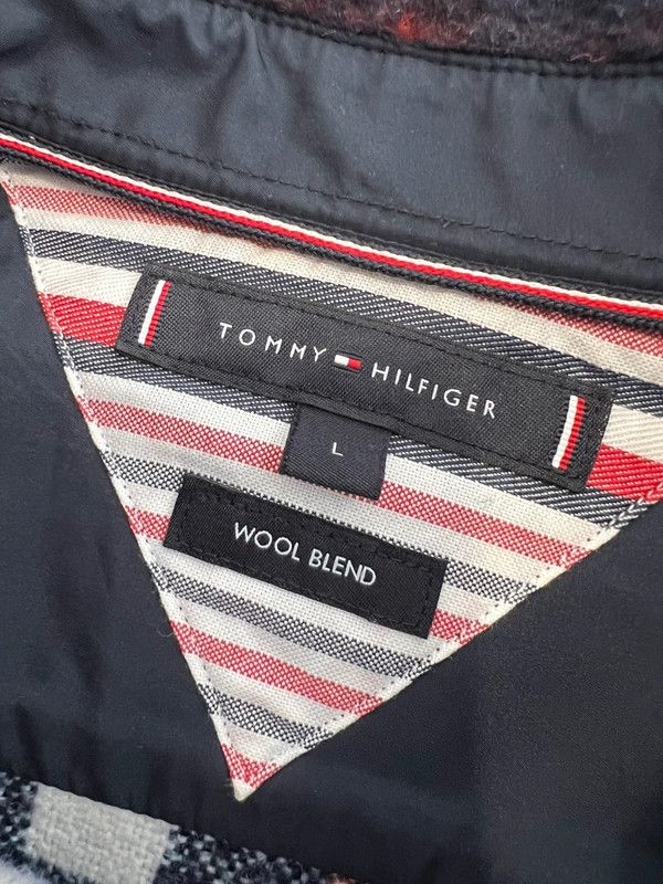 Tommy Hilfiger TOMMY HILFIGER WOOL-BLEND PLAID SHIRT – SIZE L Size US L / EU 52-54 / 3 - 10 Thumbnail