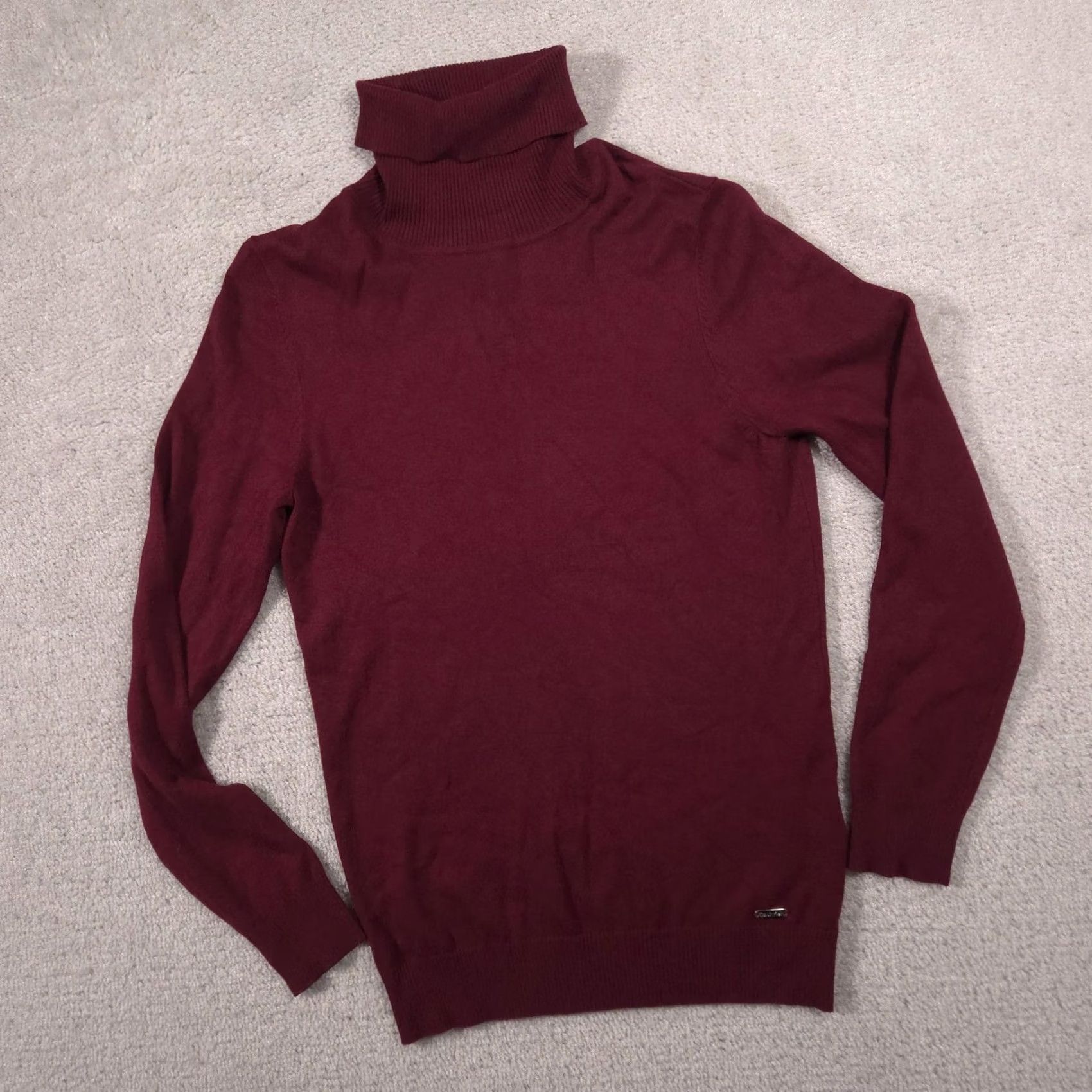 Calvin Klein Calvin Klein Sweater Mens Small Red Turtleneck Lightweight Rayon Knit Pullover Size US S / EU 44-46 / 1 - 2 Thumbnail