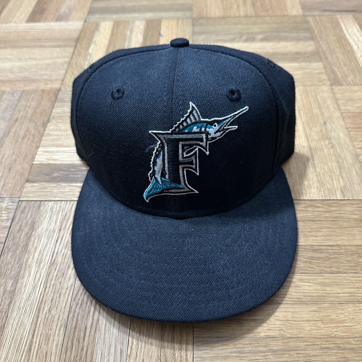 New Era Vintage Florida Marlins hat Size ONE SIZE - 1 Thumbnail