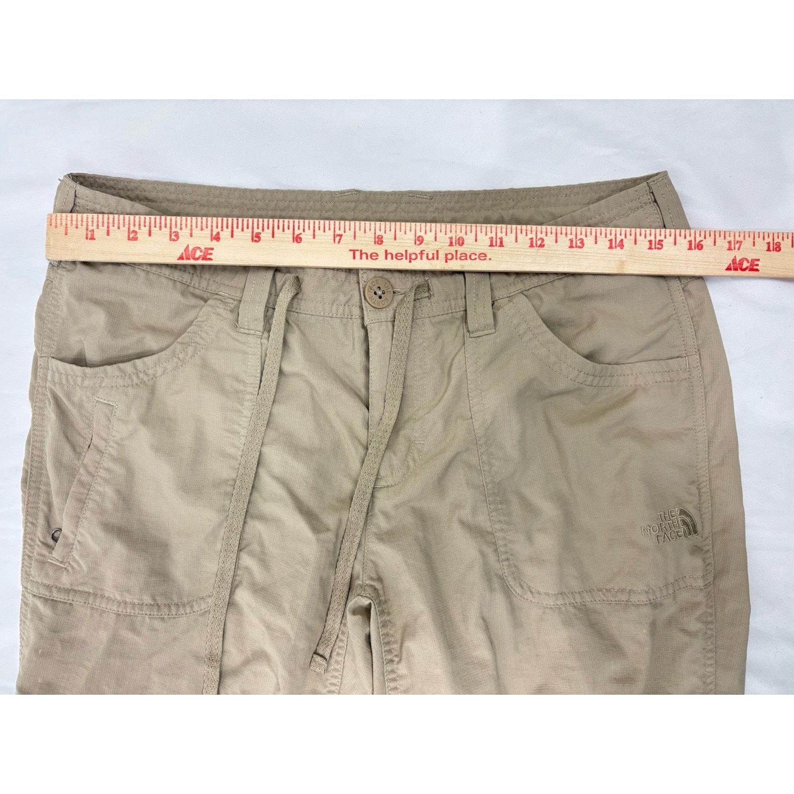 The North Face The North Face Women Tan Khaki Hiking Nylon Pants Cuff Sz 8 Size 30" / US 8 / IT 44 - 2 Thumbnail