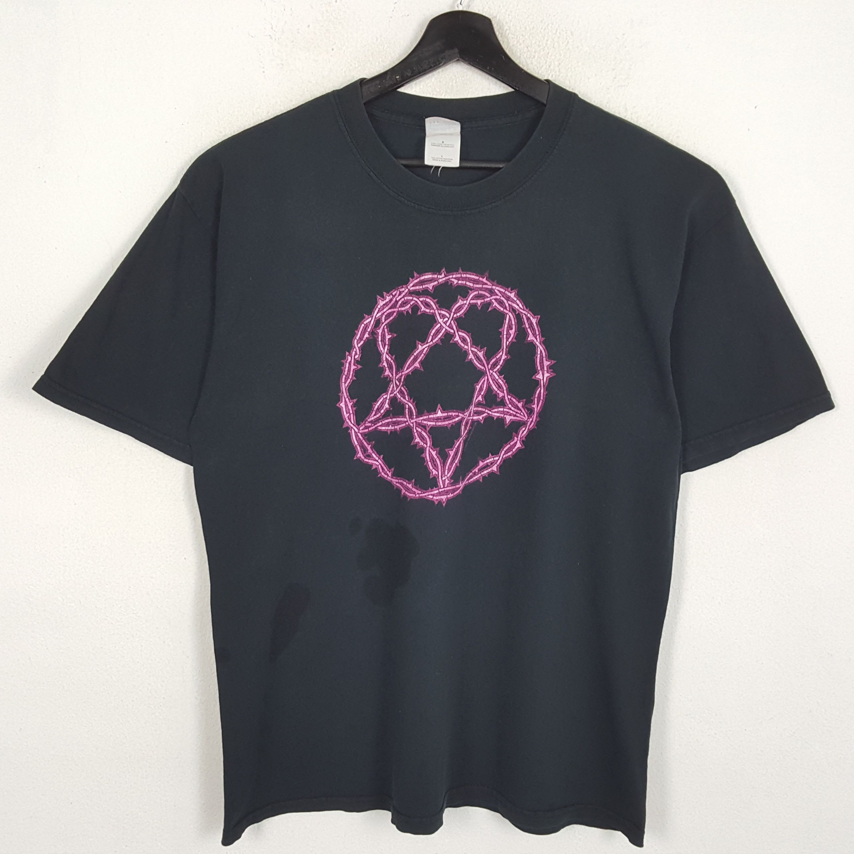 Band Tees × Vintage HIM Rock Band Music Tour Vintage Tshirt Size US L / EU 52-54 / 3 - 1 Thumbnail
