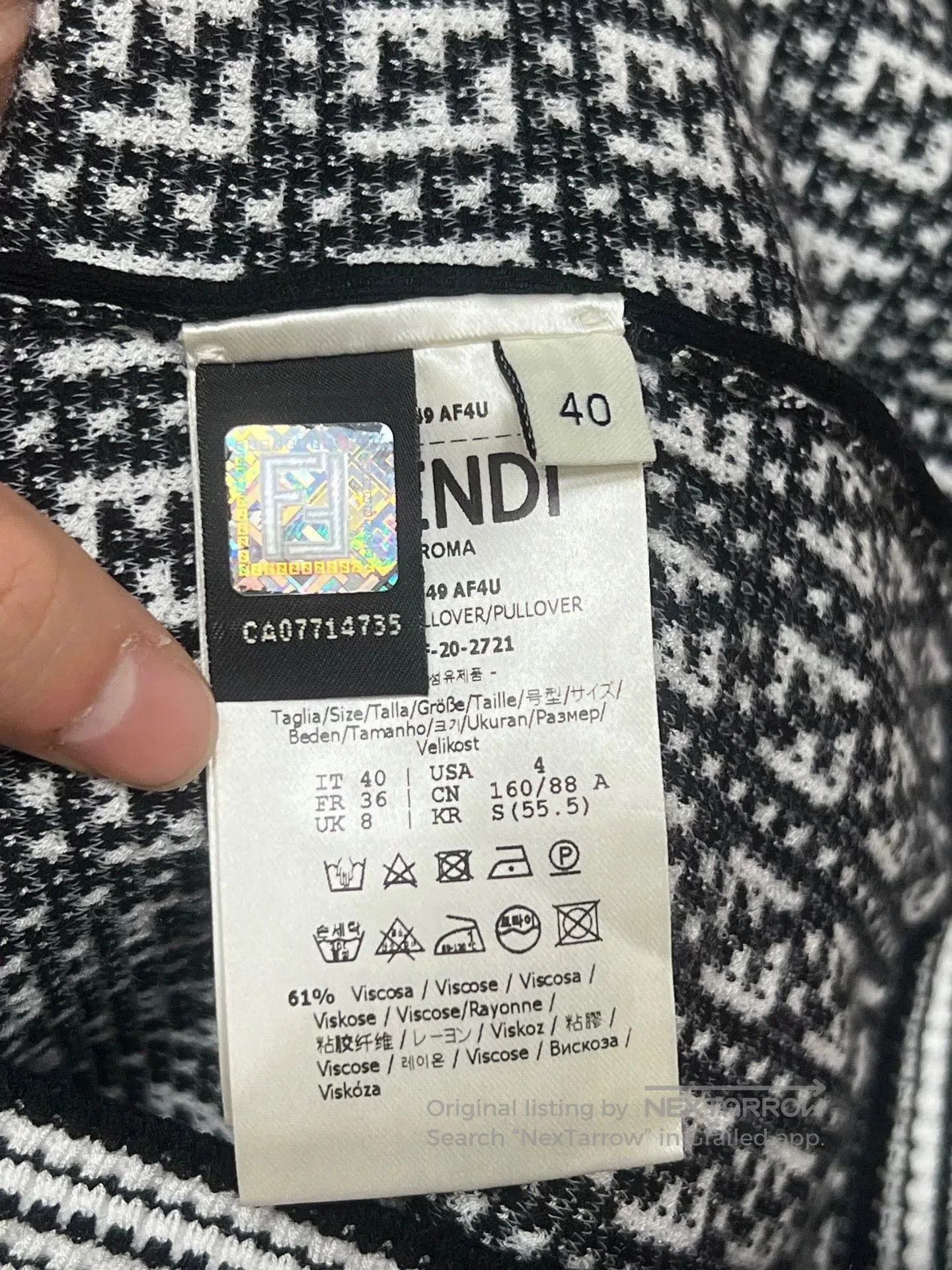 Fendi Fendi All-Over Print Knit Short-Sleeve. Size US XXS / EU 40 - 4 Thumbnail