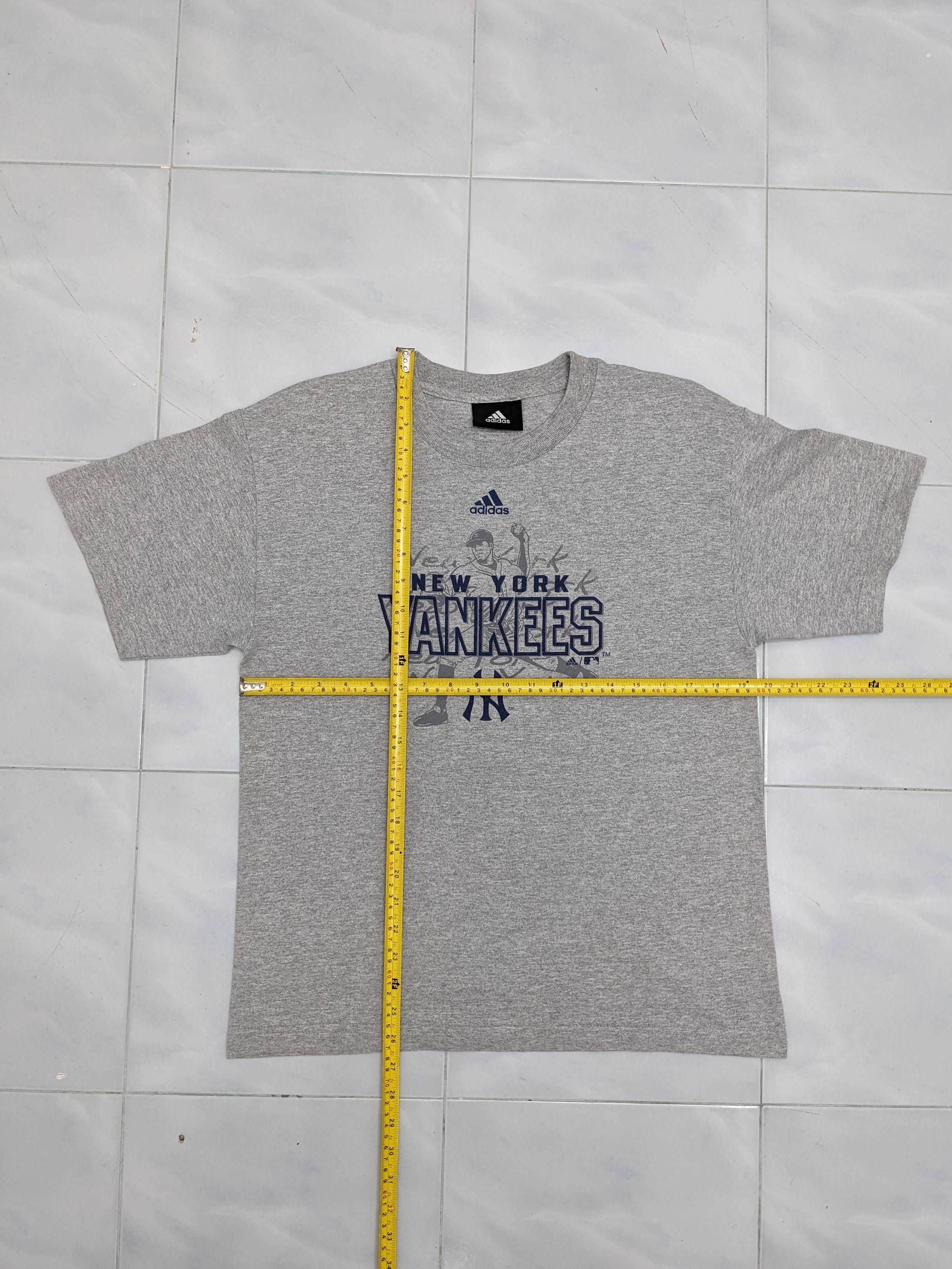 New York Yankees Vintage Adidas X MLB New York Yankees Tshirt Size US XL / EU 56 / 4 - 6 Thumbnail