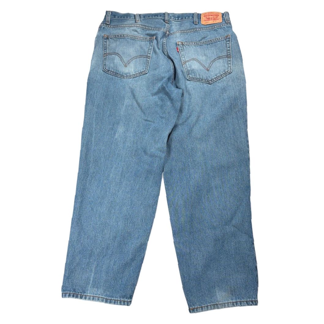 Levi's VINTAGE Levi's 560 Jeans Mens 38x30 Blue Medium Comfort Fit Tapered 90s Size US 38 / EU 54 - 2 Thumbnail