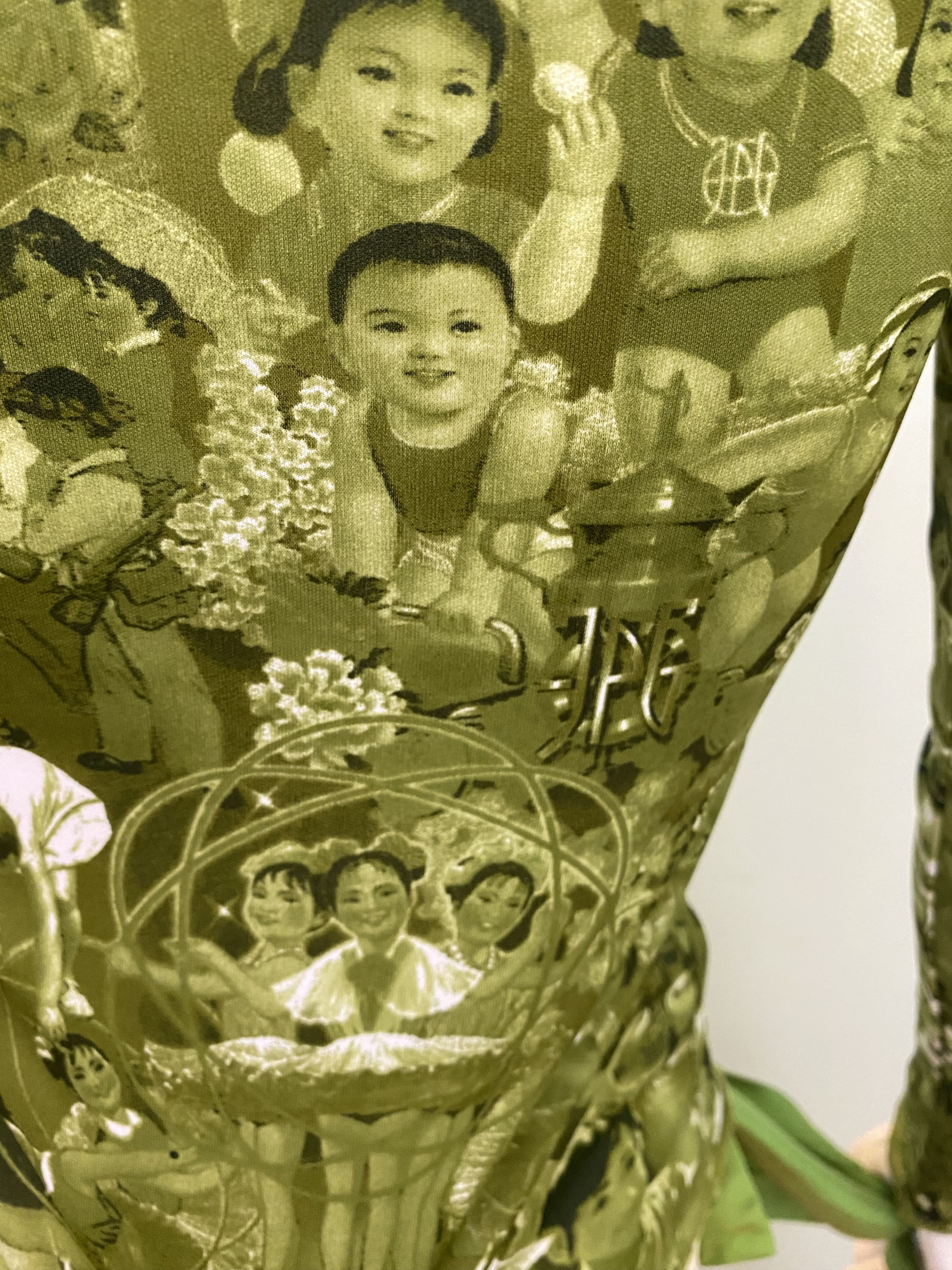 Jean Paul Gaultier Jean Paul Gaultier Chinese Children Baby Propaganda Top Size S / US 4 / IT 40 - 9 Thumbnail