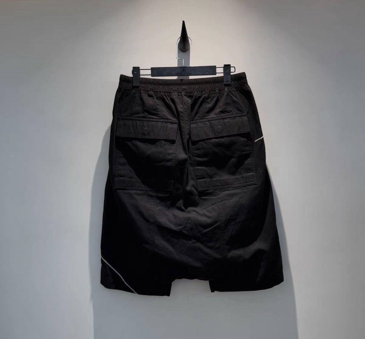 Rick Owens Rick Owens Mainline Runway Pleated Drawstring Shorts Size US 38 / EU 54 - 3 Thumbnail