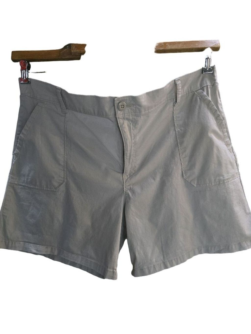 Lee Women's Lee Beige Cargo Shorts Plus Size 22M Size 22" - 1 Thumbnail