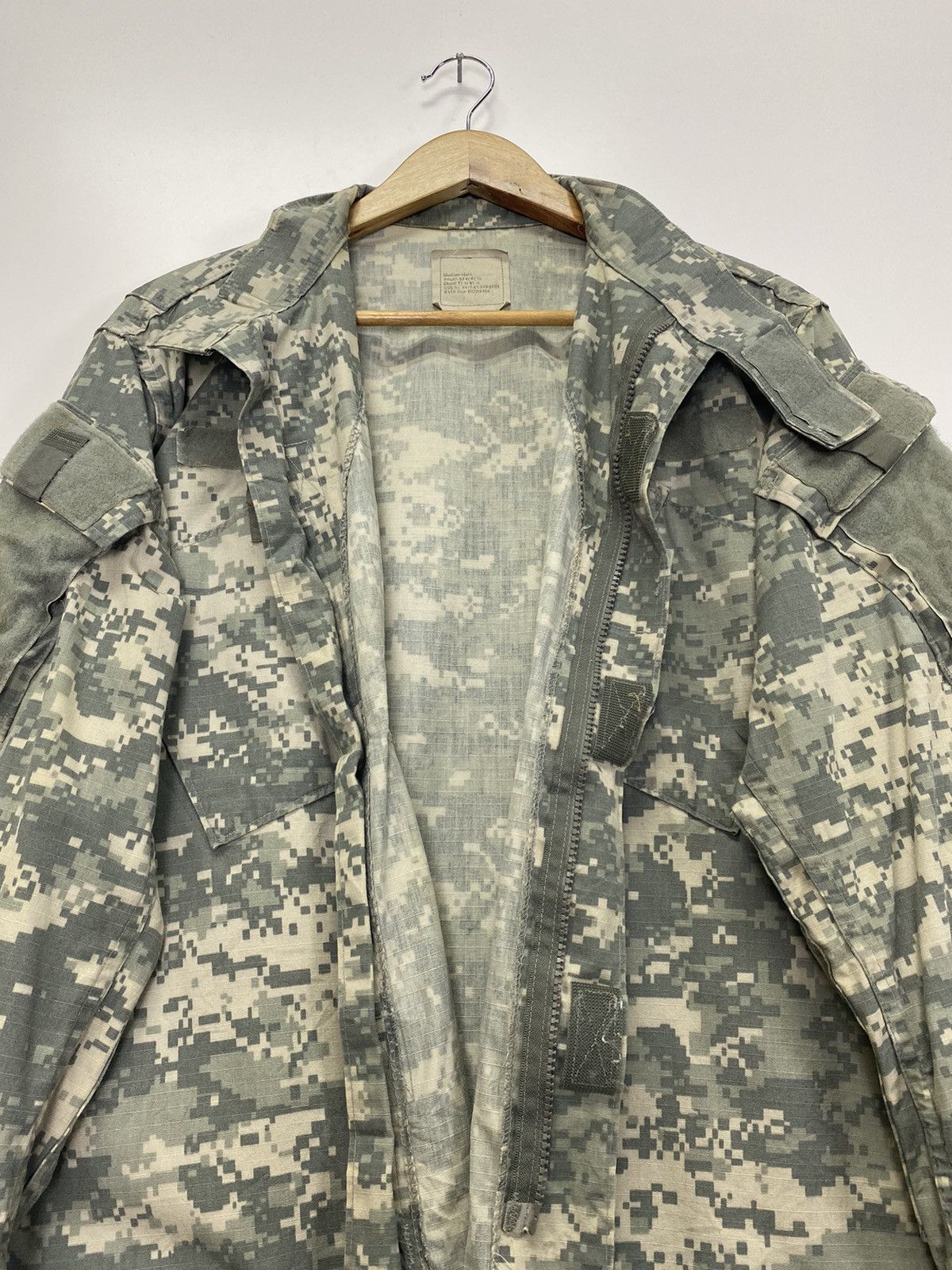 Vintage Vintage US Army Combat Uniform Size US M / EU 48-50 / 2 - 11 Thumbnail