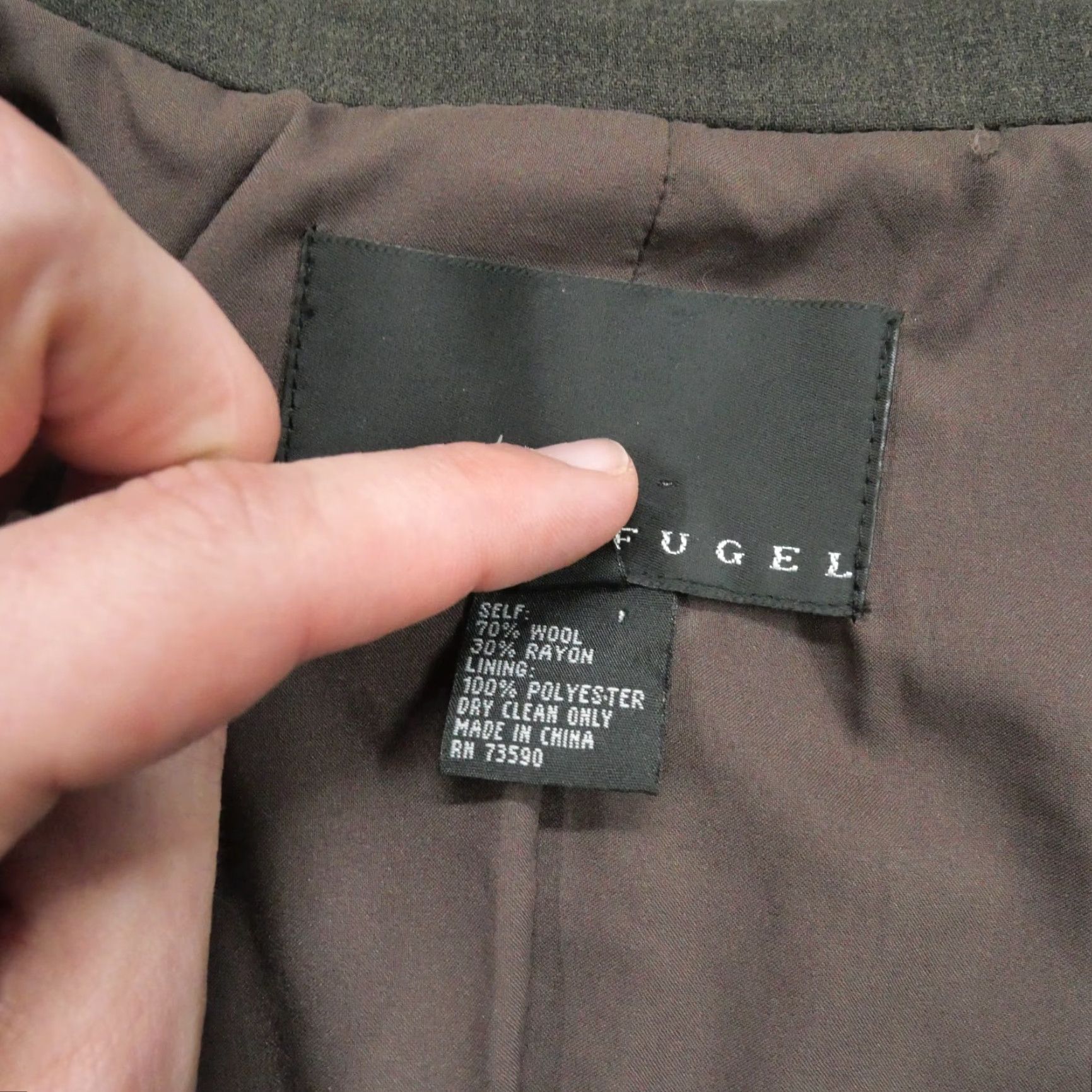 Vintage Yansi Fugel Jacket Womens 12 Brown Wool Blend Casual Business Blazer Short Sleeve Button Front Wool Blend Classic Fit Ladies 12 Brown Size XL / US 12-14 / IT 48-50 - 3 Thumbnail