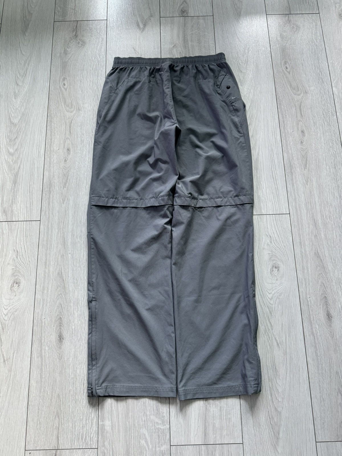 Nike Vintage nike track pants y2k grey parachute gorpcore Size US 34 / EU 50 - 7 Thumbnail