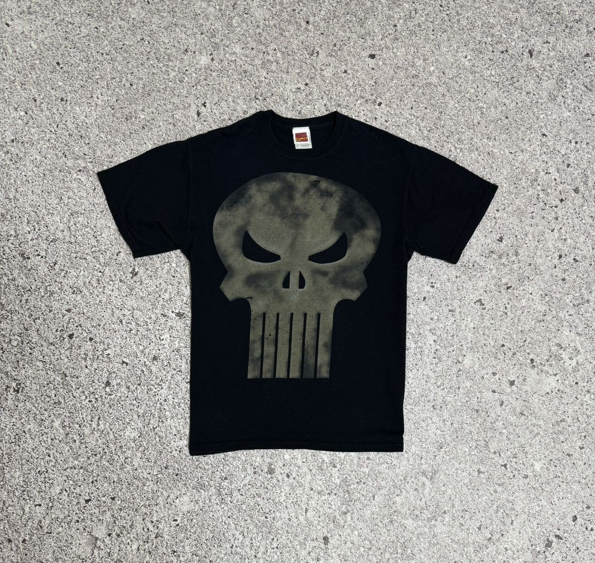 Mad Engine × Marvel Comics × Vintage Vintage Y2K 2010 The Punisher Licensed Marvel Hype T-Shirt Size US M / EU 48-50 / 2 - 2 Thumbnail