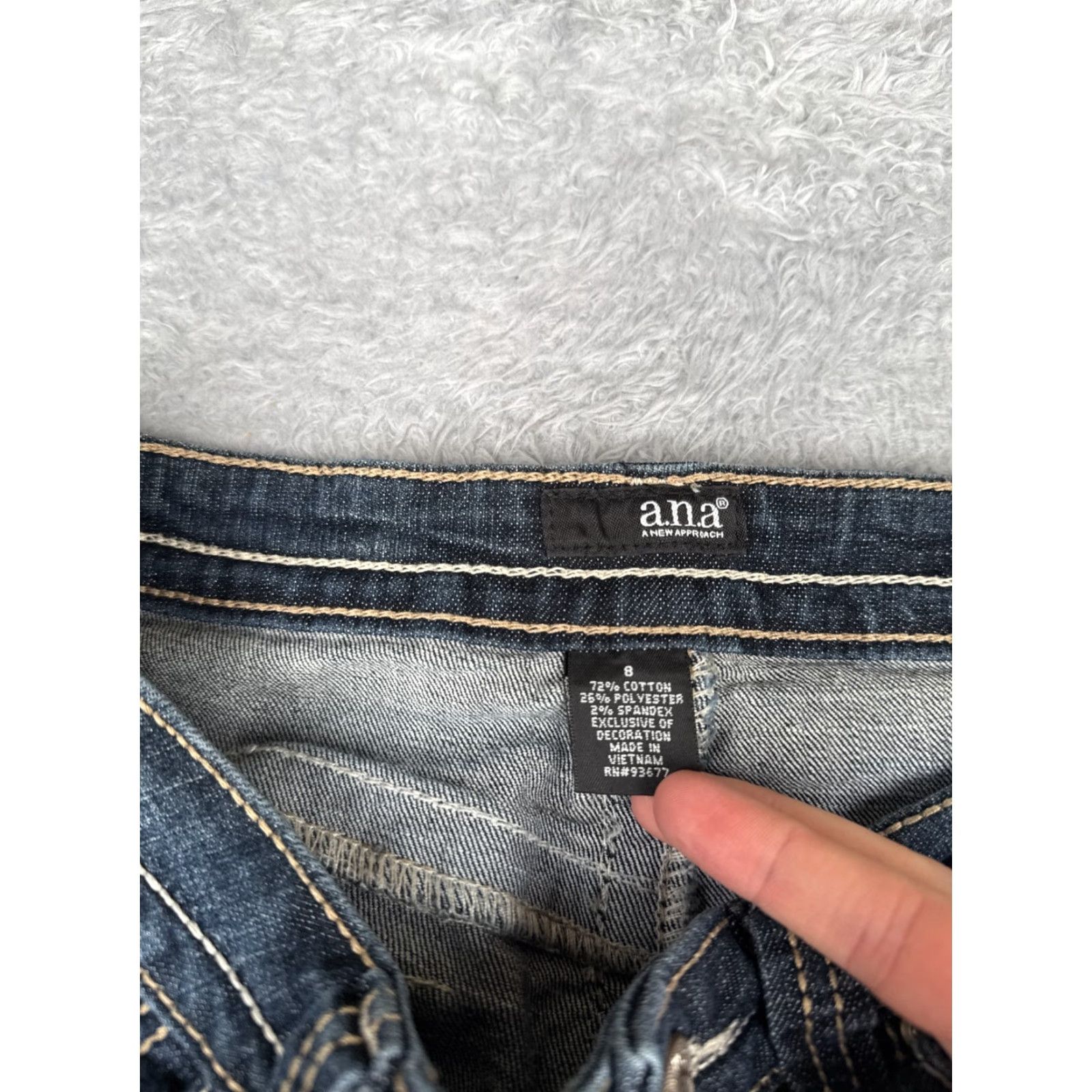 Denime a.n.a Jeans Womens 8 Blue Denim Crop Straight Leg Embroidered Mid Rise 29x24 Jeans Size 30" / US 8 / IT 44 - 6 Thumbnail