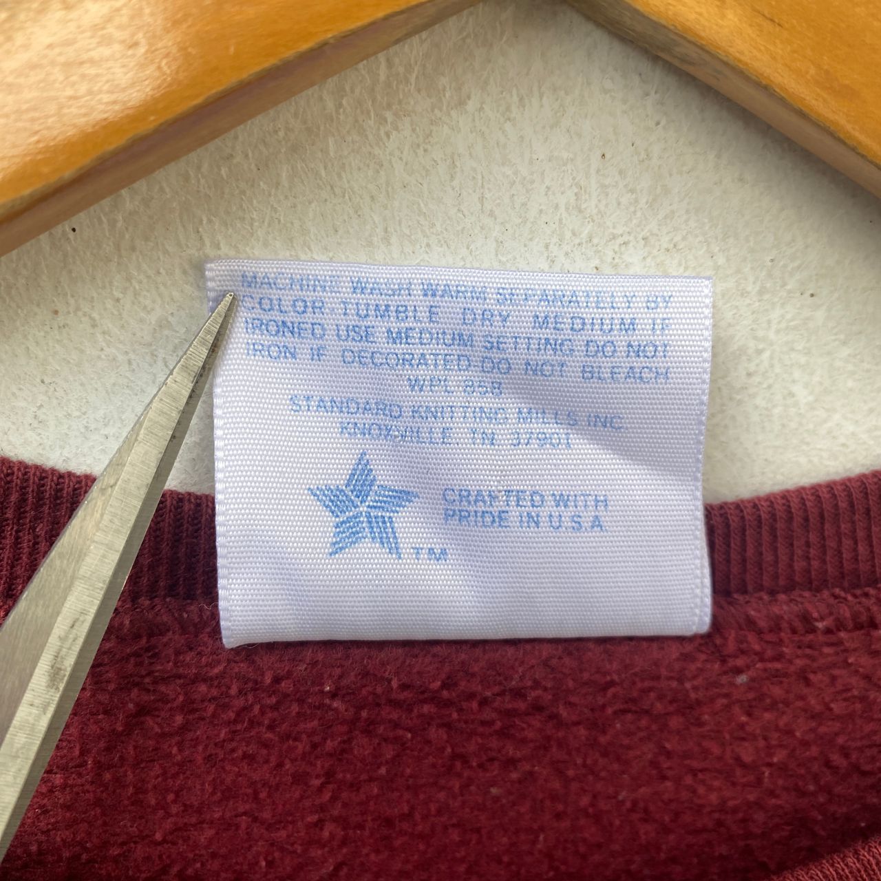Vintage VINTAGE VIRGINIA TECH UNIVERSITY SWEATSHIRT MEDIUM PULLOVER Size US M / EU 48-50 / 2 - 6 Thumbnail