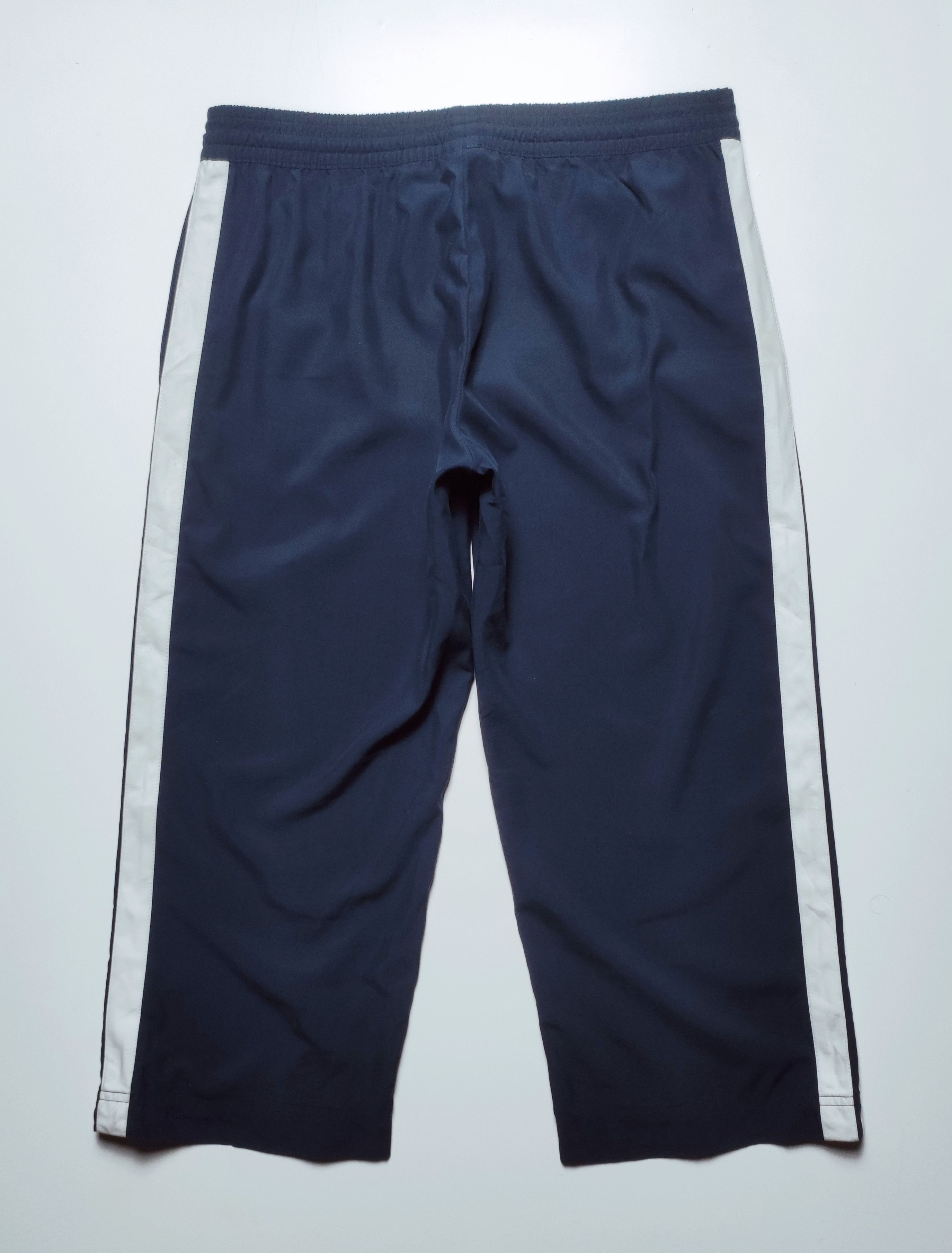 Nike Vintage Nike Woven Training 3/4 Short Pants Size US 32 / EU 48 - 3 Thumbnail