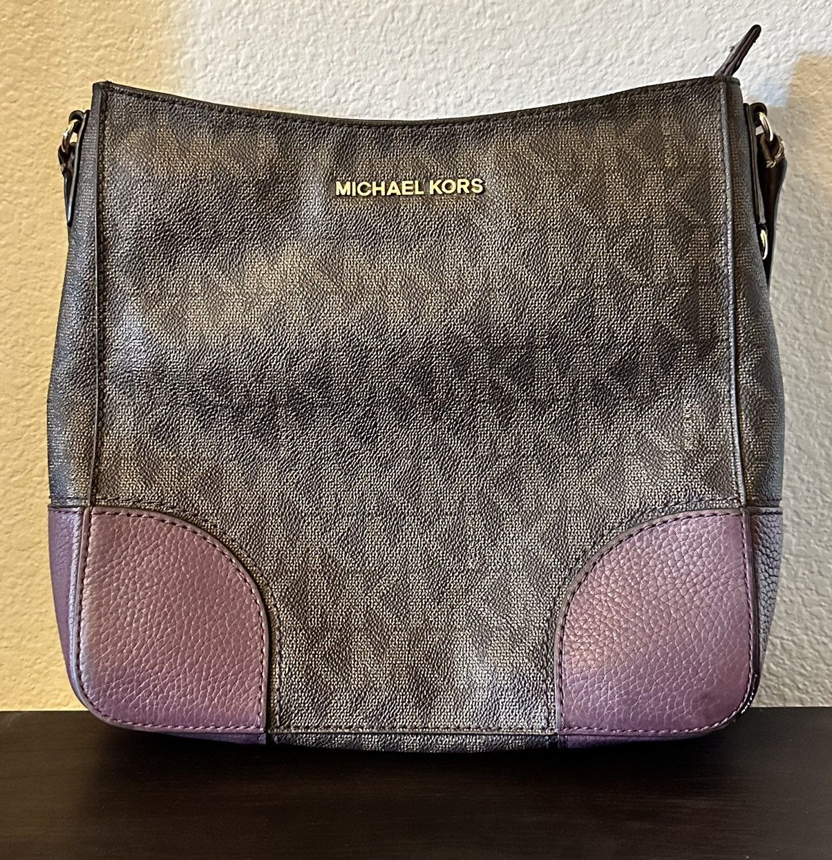 Online Michael Kors Logo Hattie Satchel