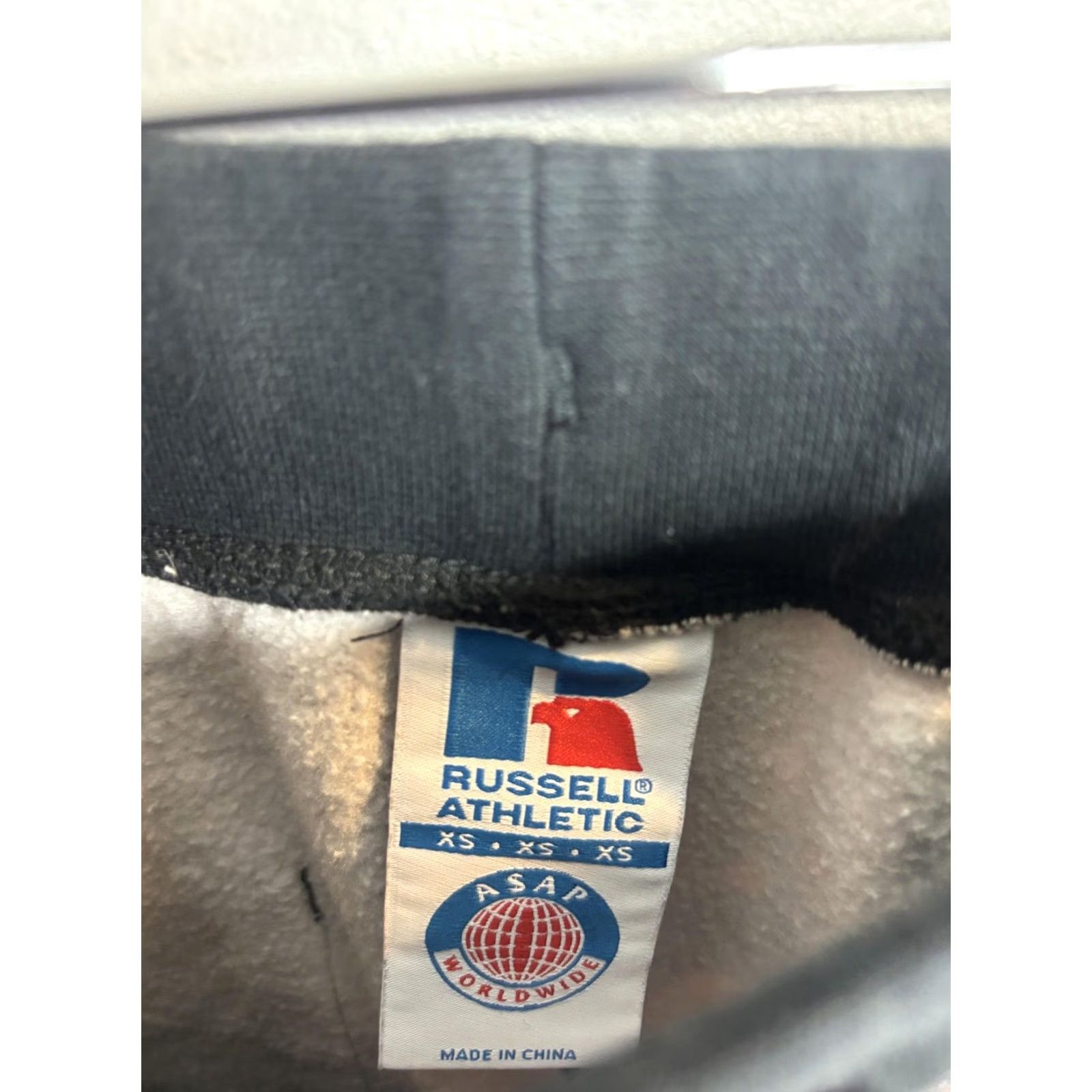 Russell Athletic VINTAGE Russell Athletic ASAP Worldwide Sweatpants Mens XS Skull Graphic Joggers Size US 27 - 5 Thumbnail