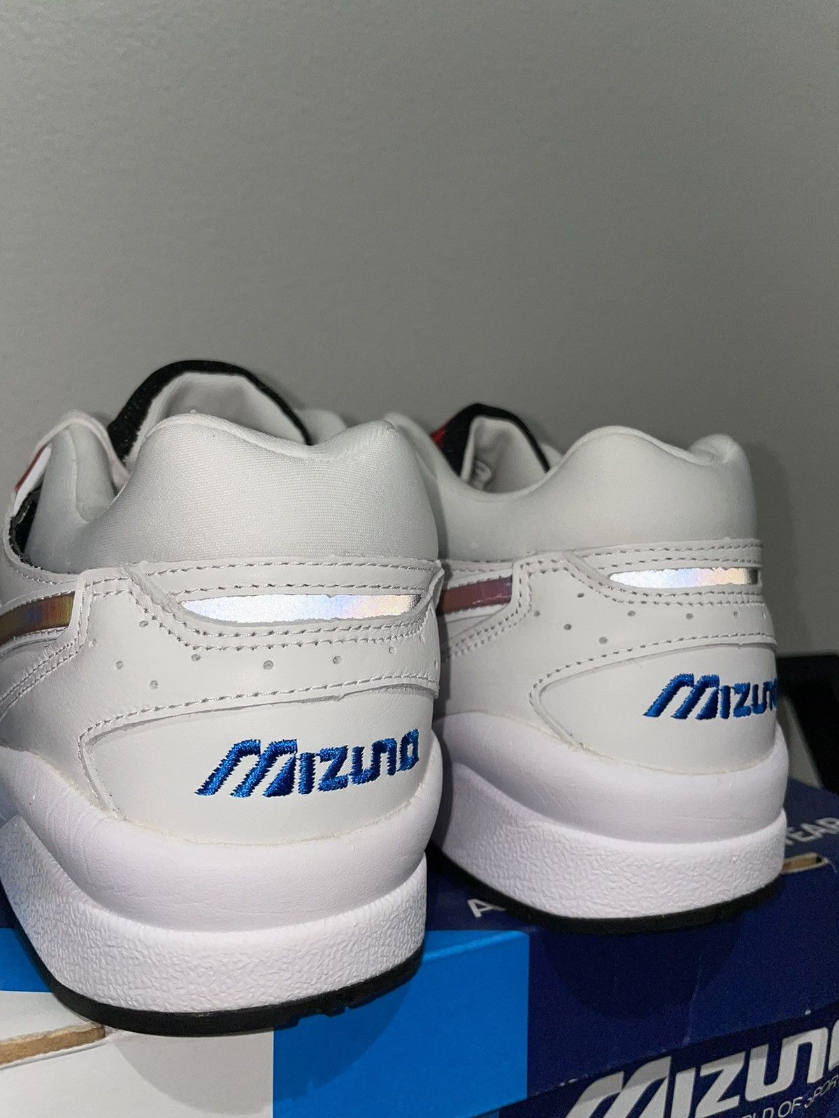 Mizuno 2018 Mizuno Sky Medal OG Size US 9 / EU 42 - 8 Thumbnail