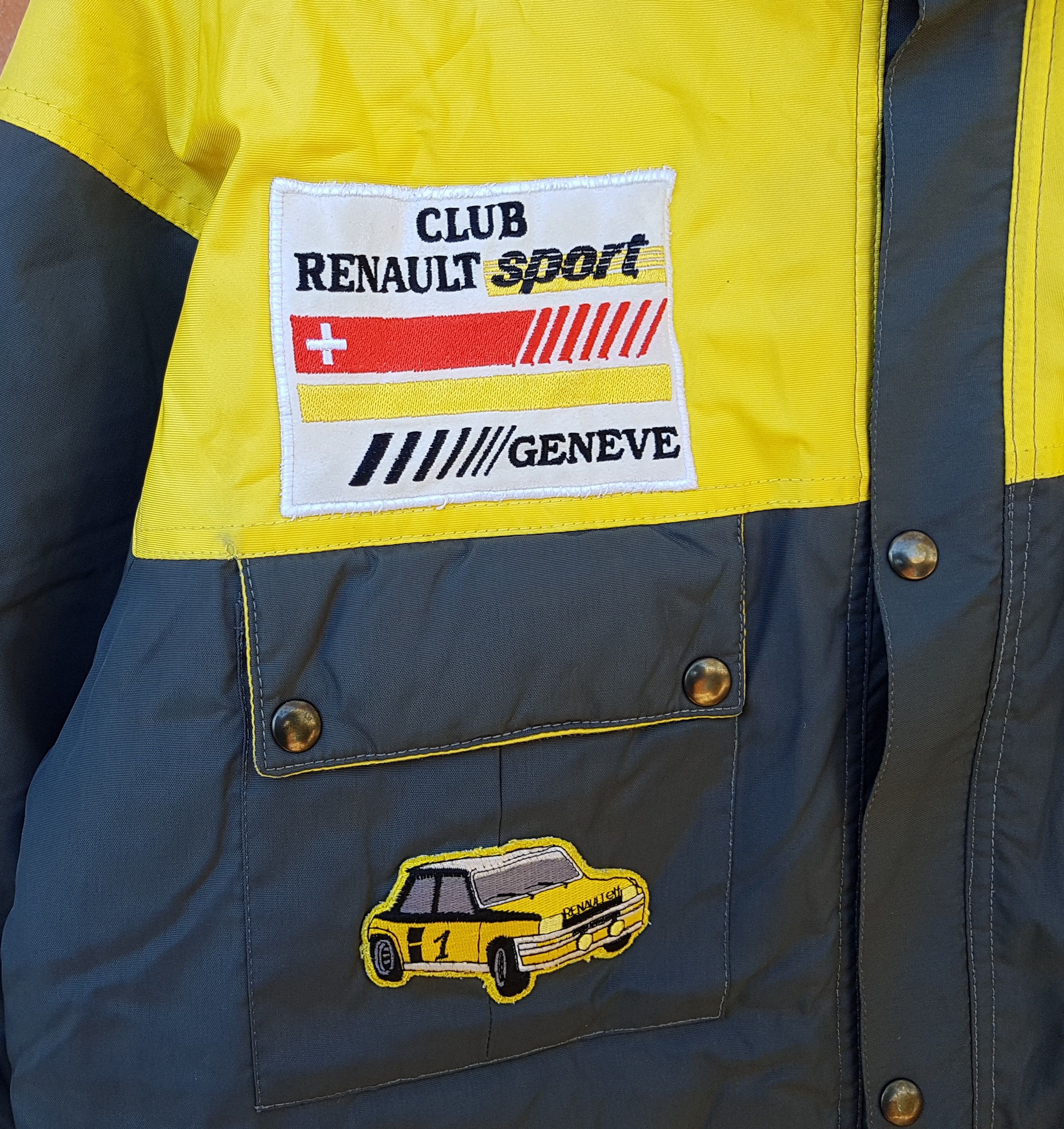 Vintage Rare Vintage Renault Sport Geneve Club Retro Jacket Tilt Size US L / EU 52-54 / 3 - 4 Thumbnail