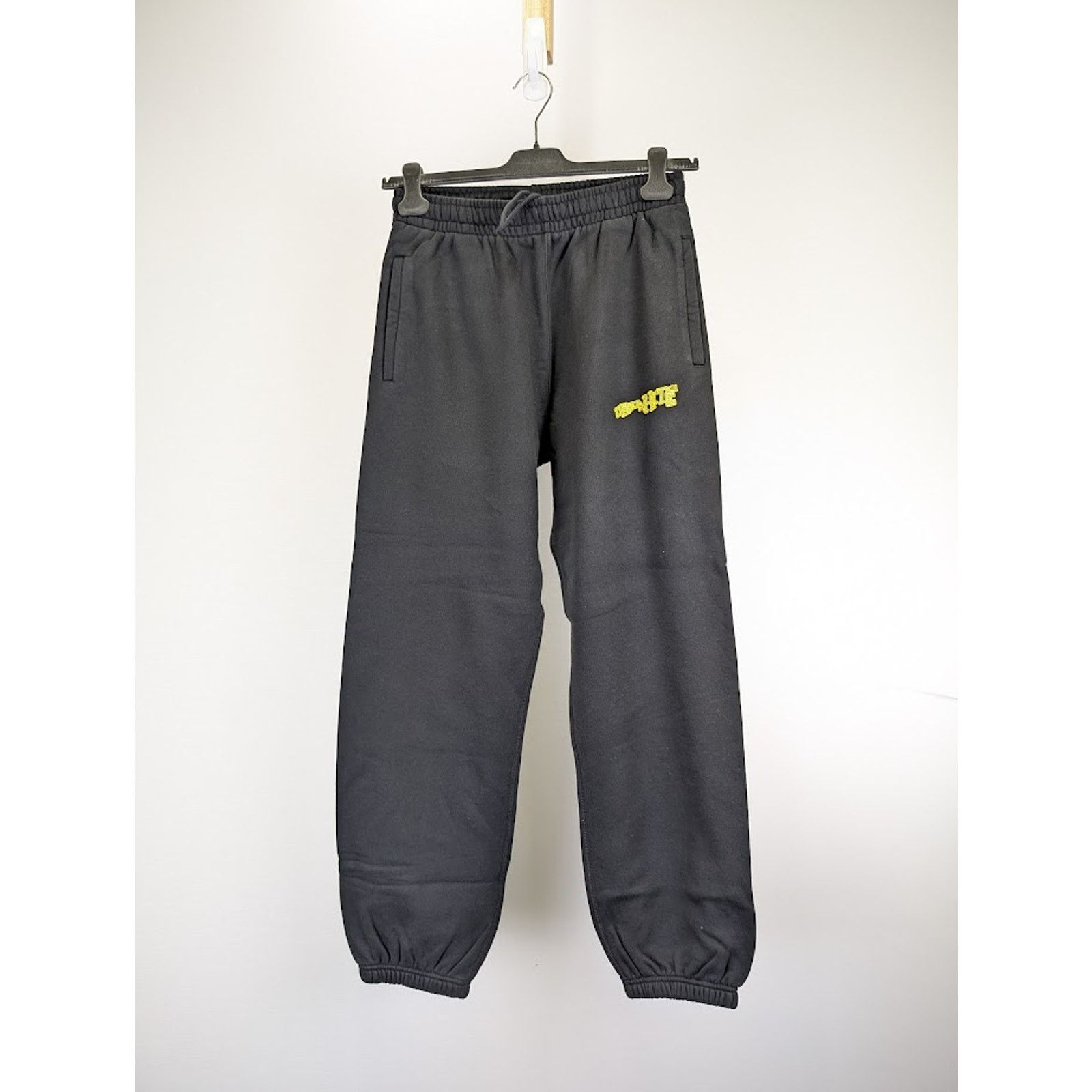Off-White o1rshd1 Crystal Wiz Slim Sweatpant & Jogger in Black/Yellow Size US 36 / EU 52 - 1 Thumbnail