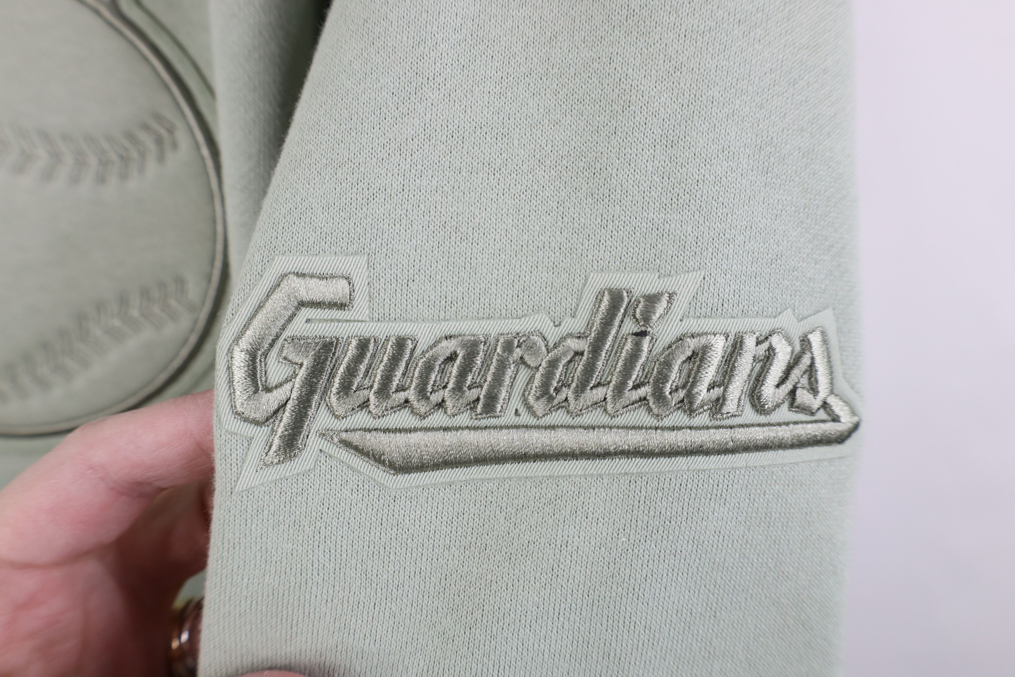 Vintage New Pro Standard Cleveland Guardians Baseball Sweatshirt Size US XXL / EU 58 / 5 - 4 Thumbnail