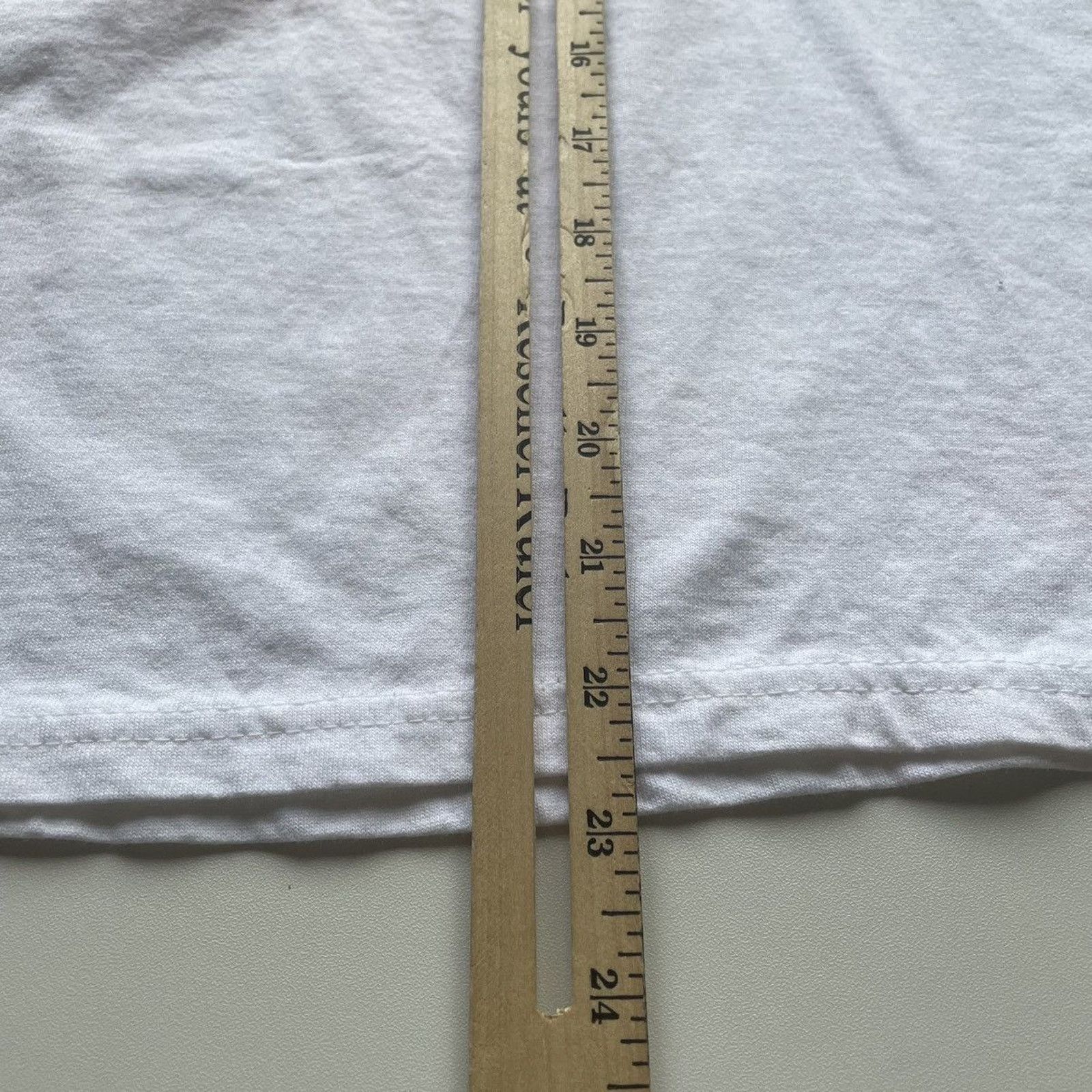 Vintage Vintage 90s Alphabet Letter Art Graphic T Shirt XS White Size US XS / EU 42 / 0 - 4 Thumbnail