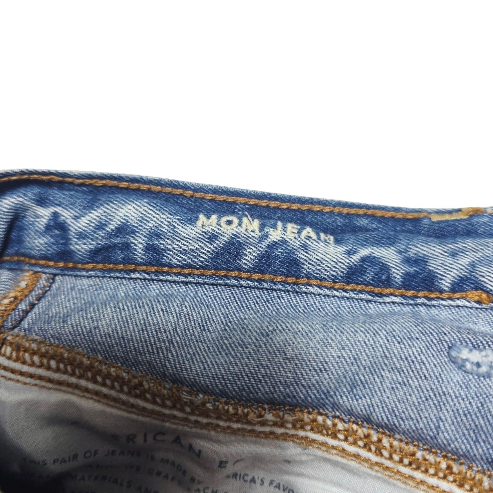 American Eagle Outfitters VINTAGE American Eagle Outfitters Mom Straight Jeans Light Wash Women’s Size 8 X-Short Distressed Size 30" / US 8 / IT 44 - 4 Thumbnail