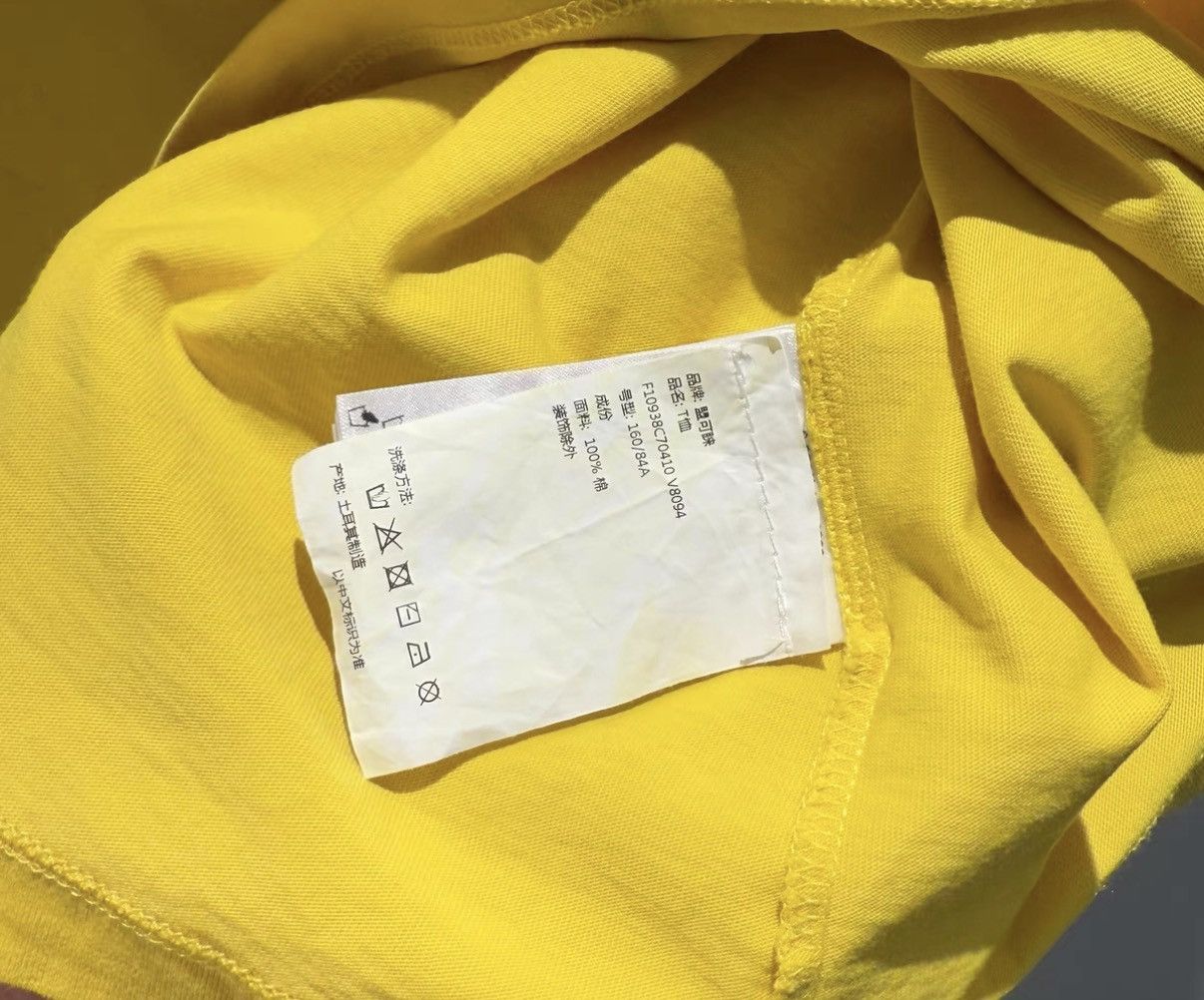 Moncler Moncler Classic Yellow Short Sleeve T-Shirt with Chest Logo Size US M / EU 48-50 / 2 - 5 Thumbnail