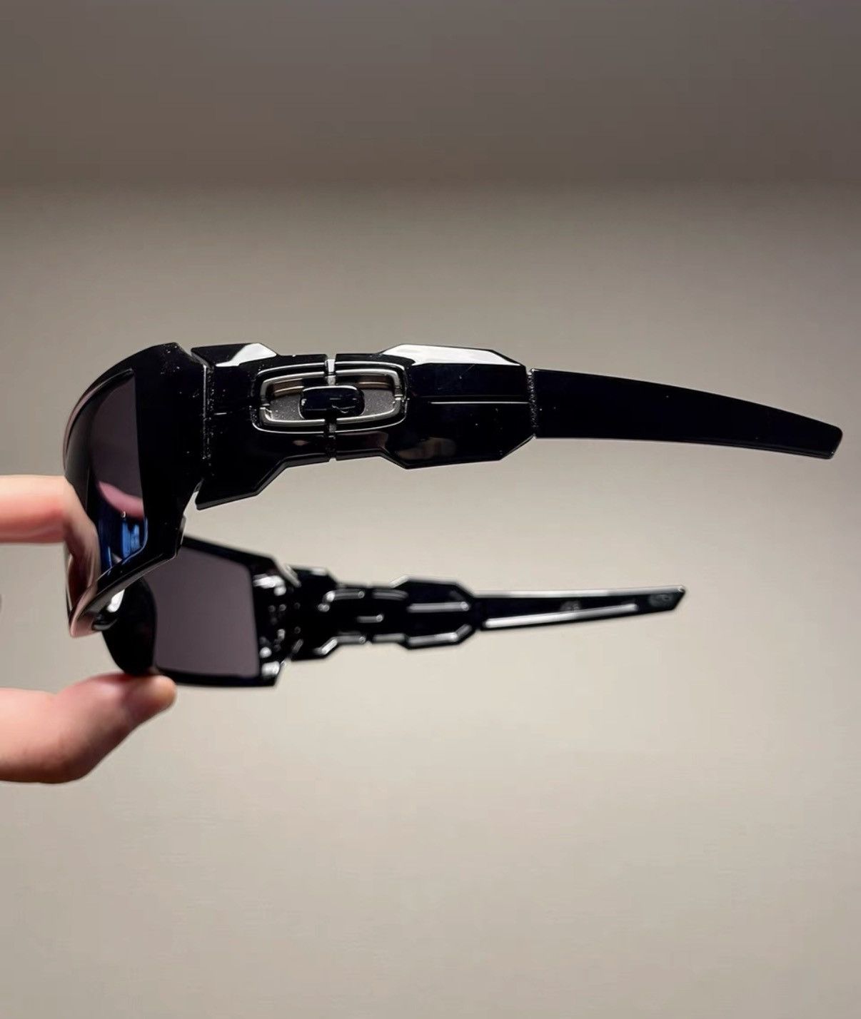 Oakley OAKLEY OIL RIG II Polished Black Sport Sunglasses K24 Size ONE SIZE - 4 Thumbnail