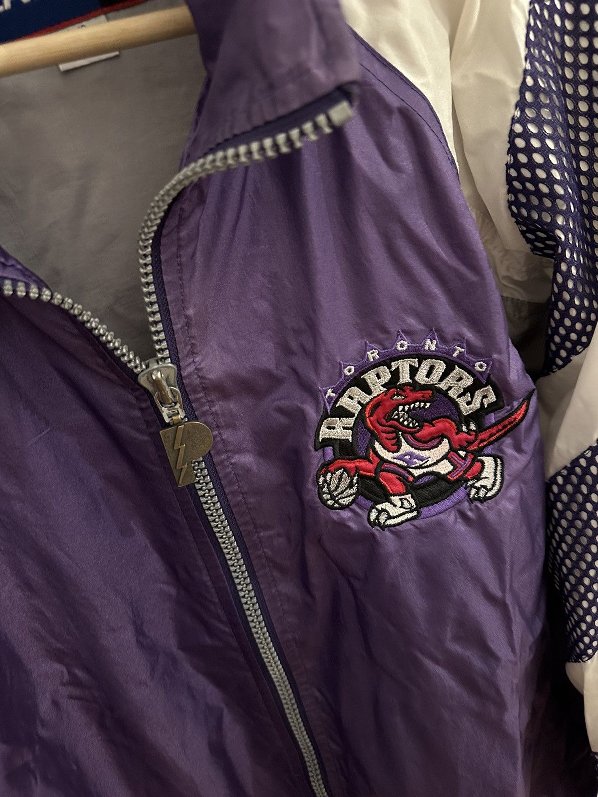 Pro Player Pro Player Jacke Toronto Raptors Size L NBA Vintage JACKET Size US L / EU 52-54 / 3 - 5 Thumbnail