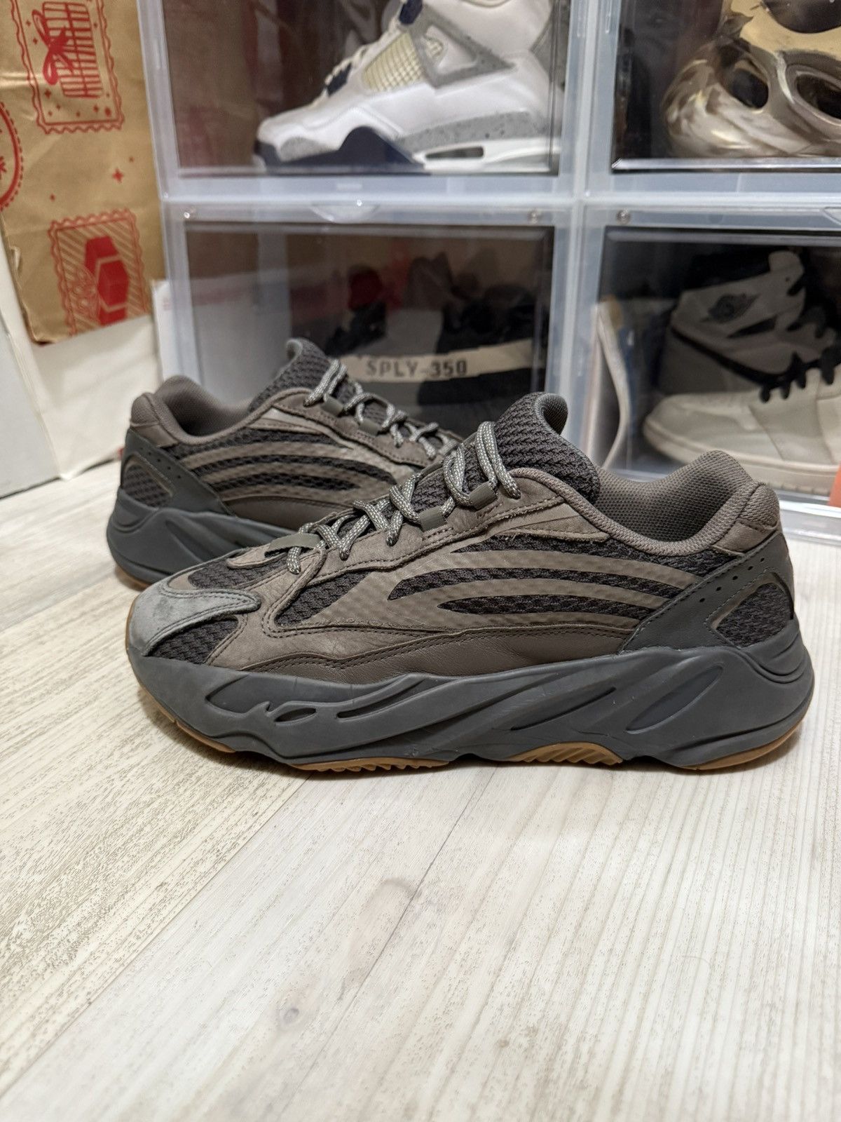 Adidas Yeezy 700 V2 Geode