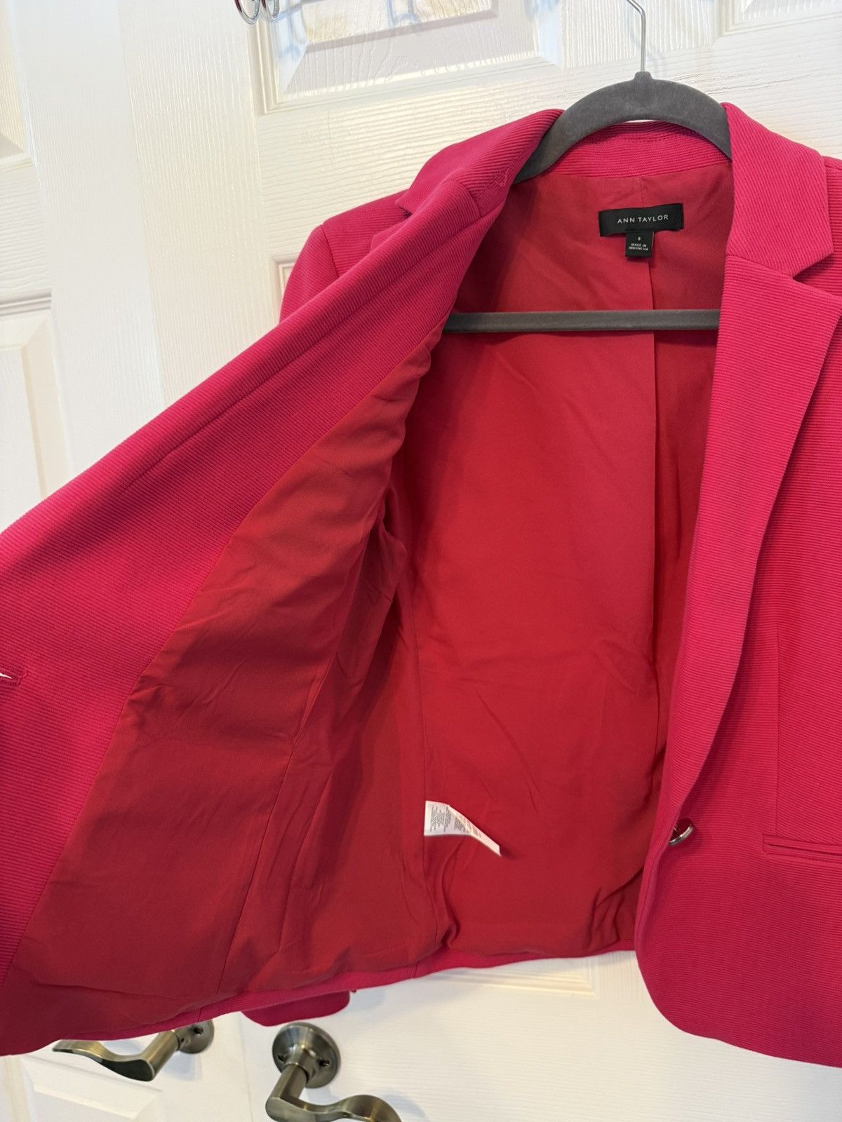 Ann Taylor Anne Taylor hot pink textured blazer single button lined Size M / US 6-8 / IT 42-44 - 4 Thumbnail
