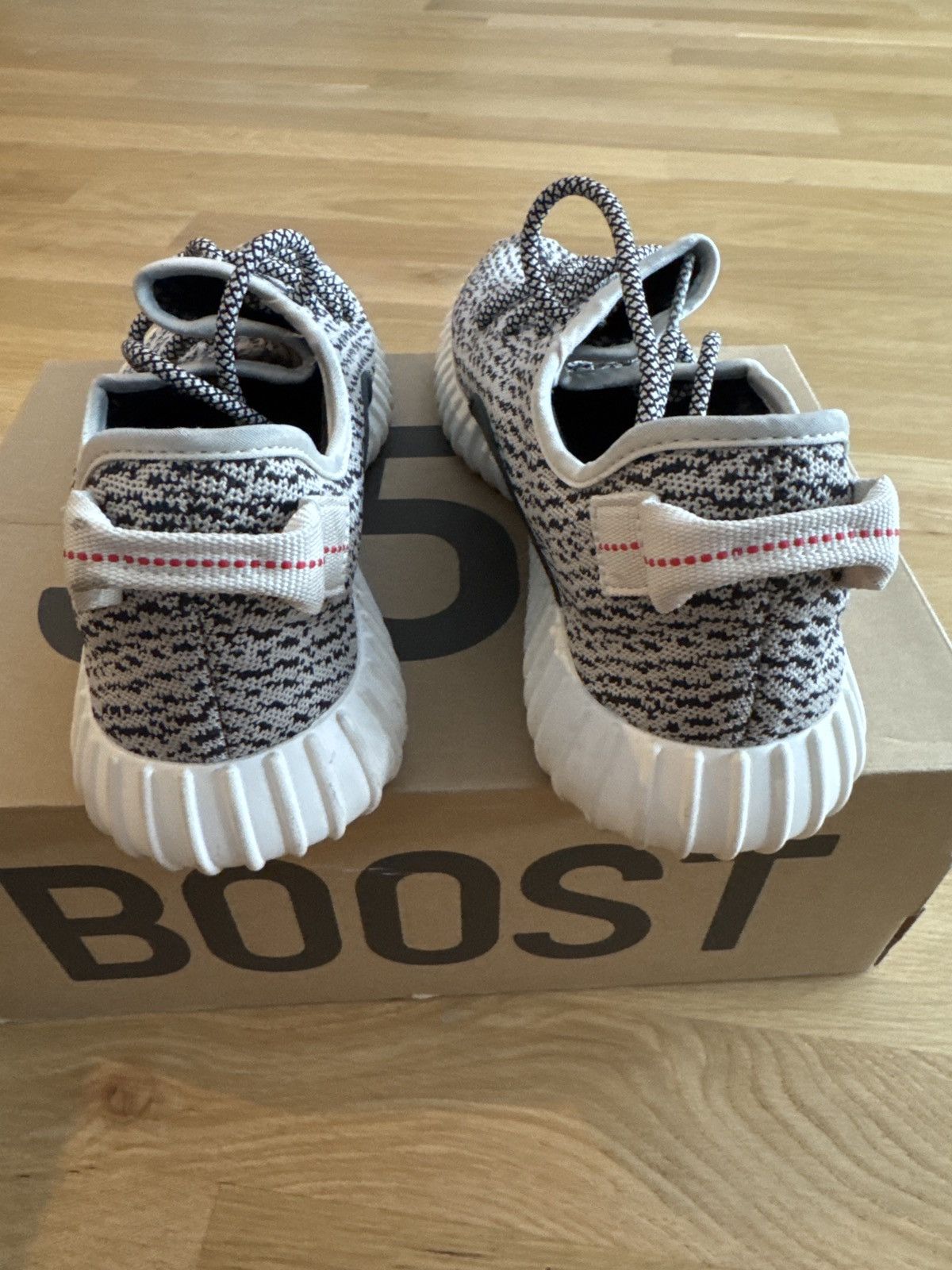 Adidas Adidas Yeezy Turtledove 2022 size 13 Size US 13 / EU 46 - 8 Thumbnail