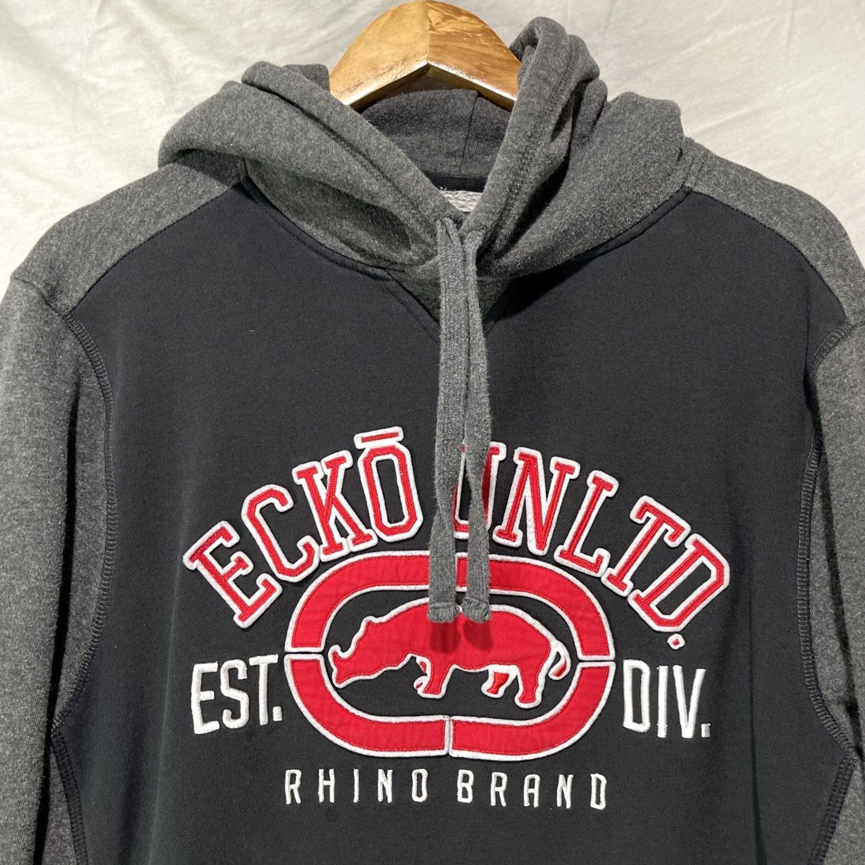 Ecko Unltd. VINTAGE Ecko Unltd Hoodie Mens Large Black Gray Fleece Sweatshirt Pullover Rhino Brand Ladies? Size US L / EU 52-54 / 3 - 6 Thumbnail