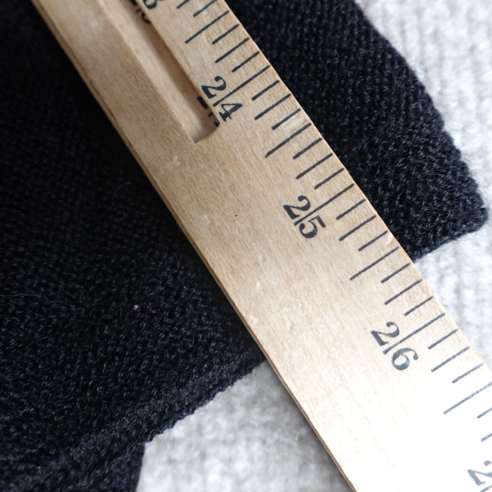 Vintage Peruvian Connection Womens Sweater M Black V-Neck 100% Alpaca Pullover Knit Long Sleeve, Regular Fit, Knit, Winter Fall Spring, Peru, Women Size M / US 6-8 / IT 42-44 - 7 Thumbnail